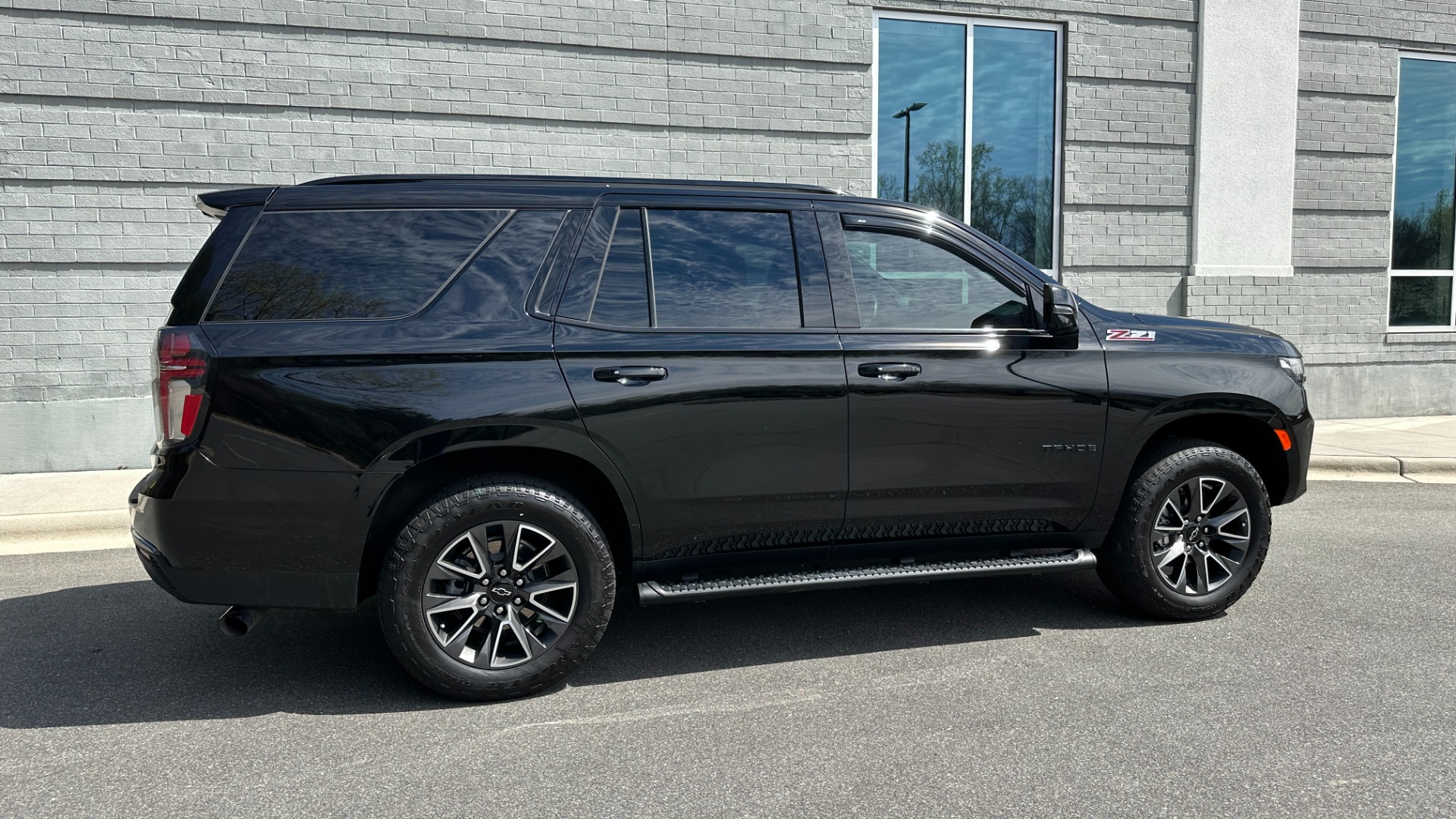Used 2022 Chevrolet Tahoe Z71 for sale Sold at Formula Imports in Charlotte NC 28227 6