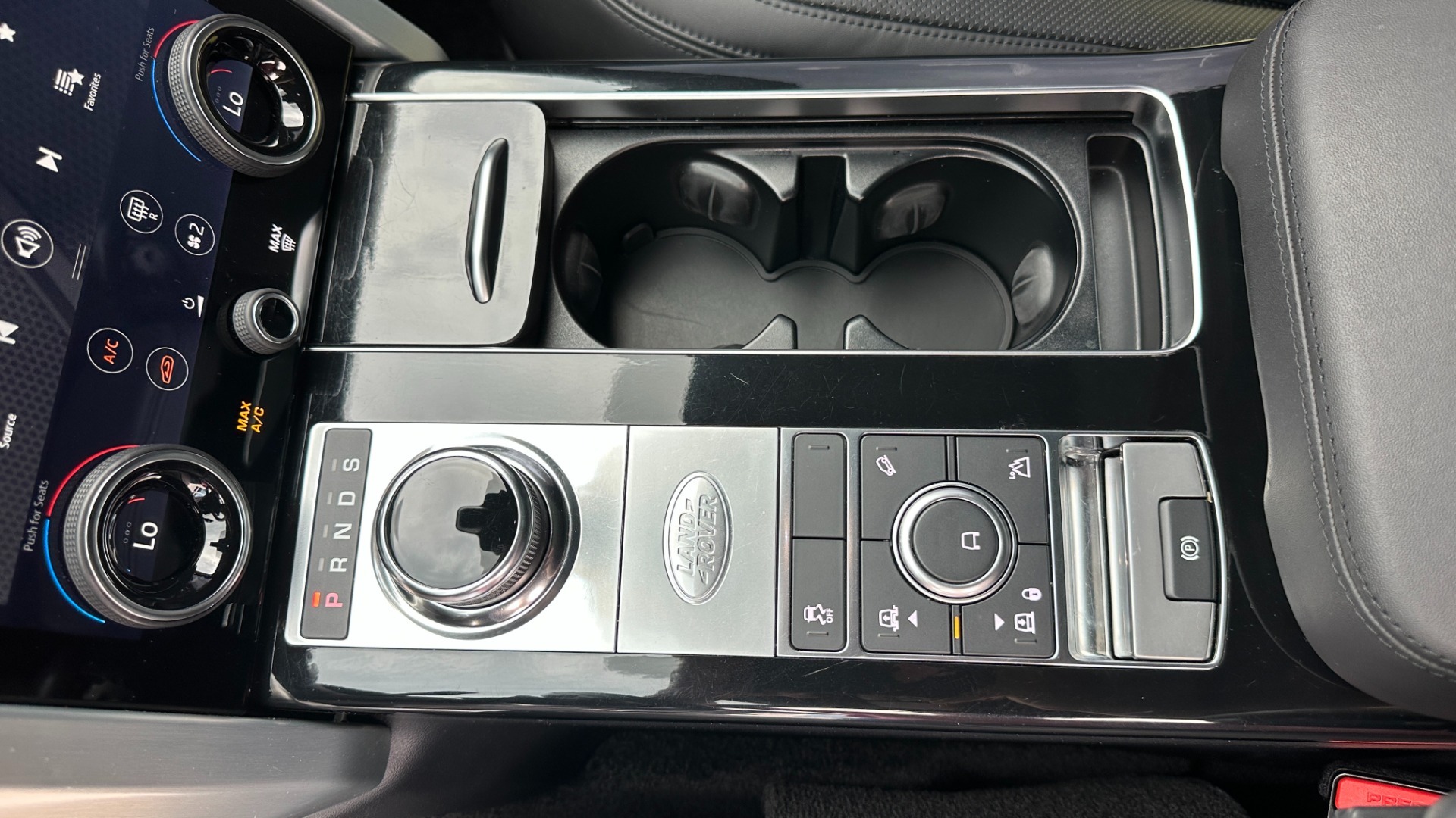 Used 2019 Land Rover Range Rover for sale Sold at Formula Imports in Charlotte NC 28227 19