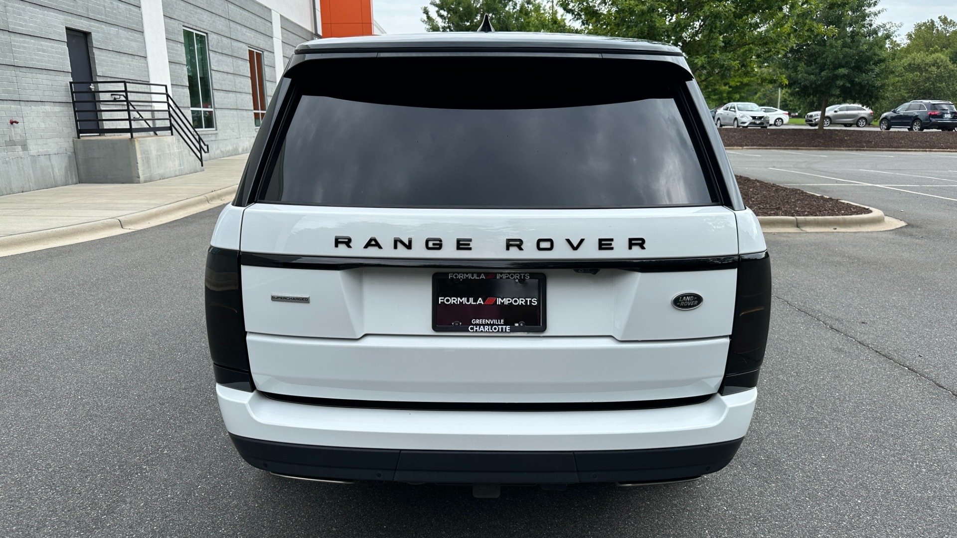 Used 2019 Land Rover Range Rover SUPERCHARGED / BLACKOUT / REAR ENTERTAINMENT / DRIVE PRO PACK / PARK PRO for sale $75,995 at Formula Imports in Charlotte NC 28227 8