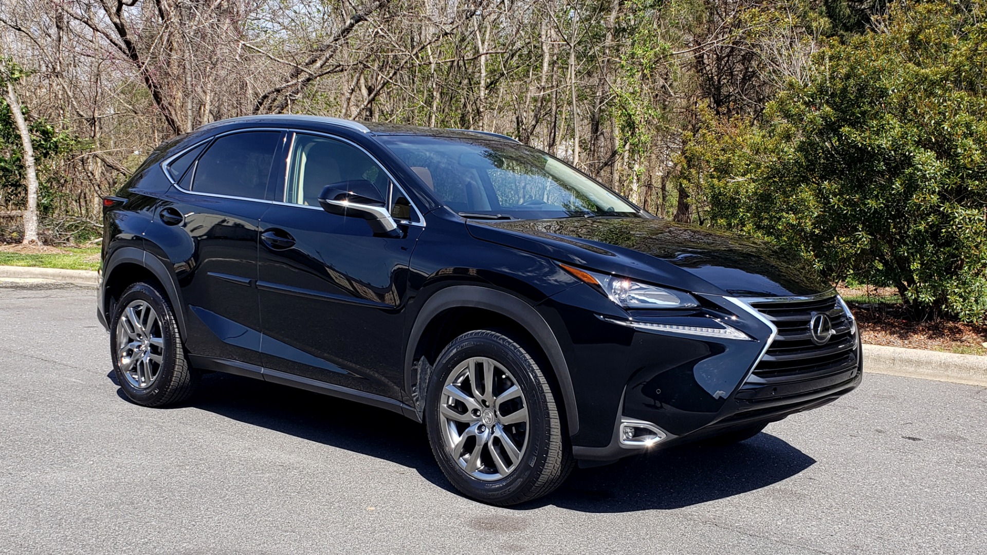 Used 2016 Lexus NX 200T PREM PKG / NAV / SUNROOF / PRE-COLLISION / PARK ASST for sale Sold at Formula Imports in Charlotte NC 28227 4