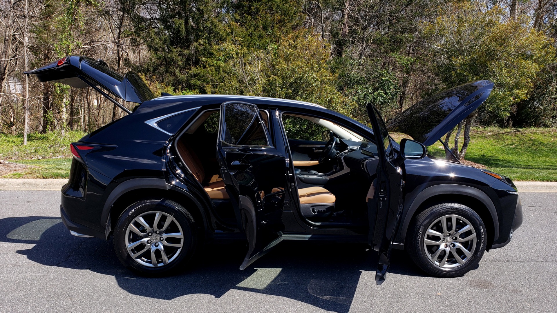 Used 2016 Lexus NX 200T PREM PKG / NAV / SUNROOF / PRE-COLLISION / PARK ASST for sale Sold at Formula Imports in Charlotte NC 28227 9