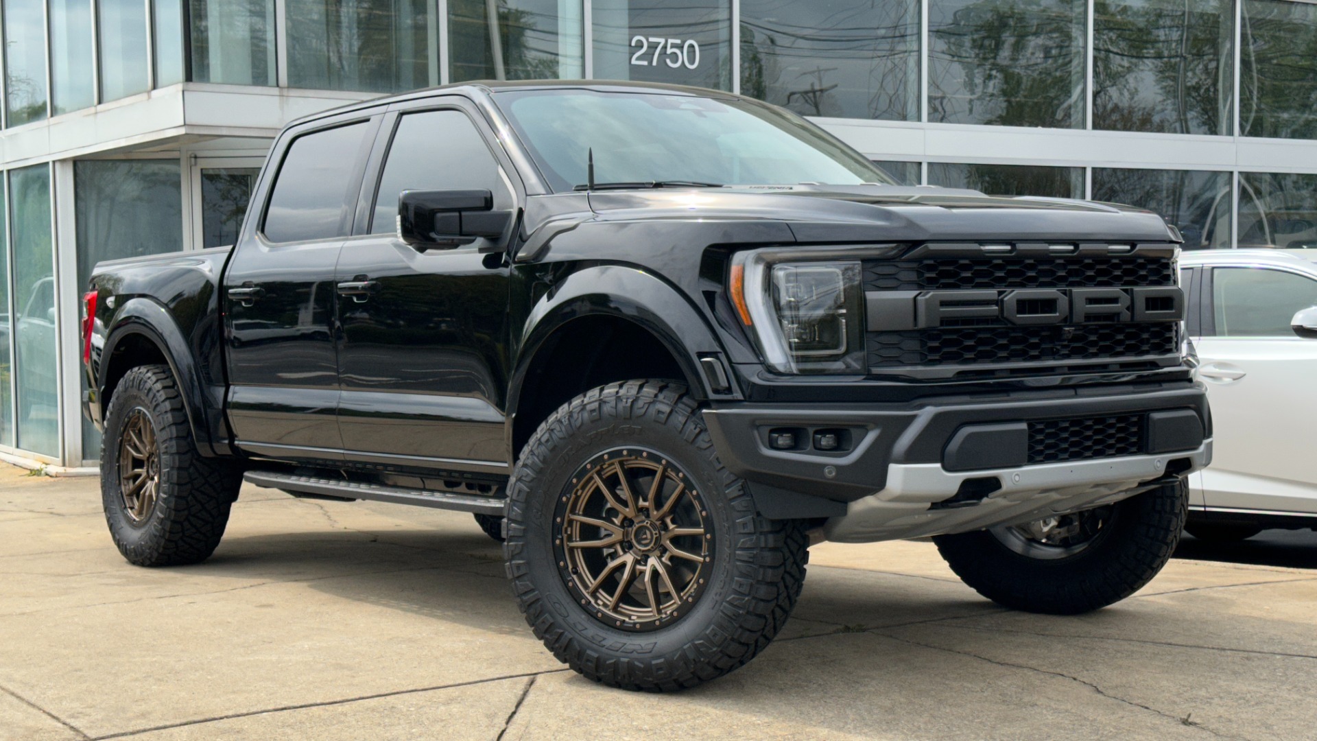 Used 2023 Ford F-150 RAPTOR / FUEL WHEELS / 37IN NITTO GRAPPLER / PANORAMIC ROOF / BEDLINER for sale Sold at Formula Imports in Charlotte NC 28227 1