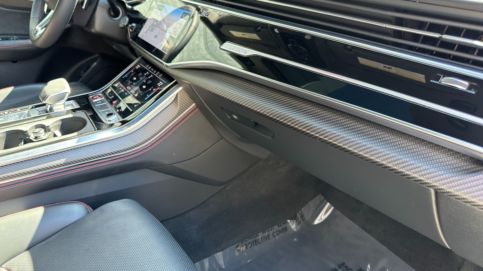 Used 2021 Audi RS Q8 for sale Sold at Formula Imports in Charlotte NC 28227 38