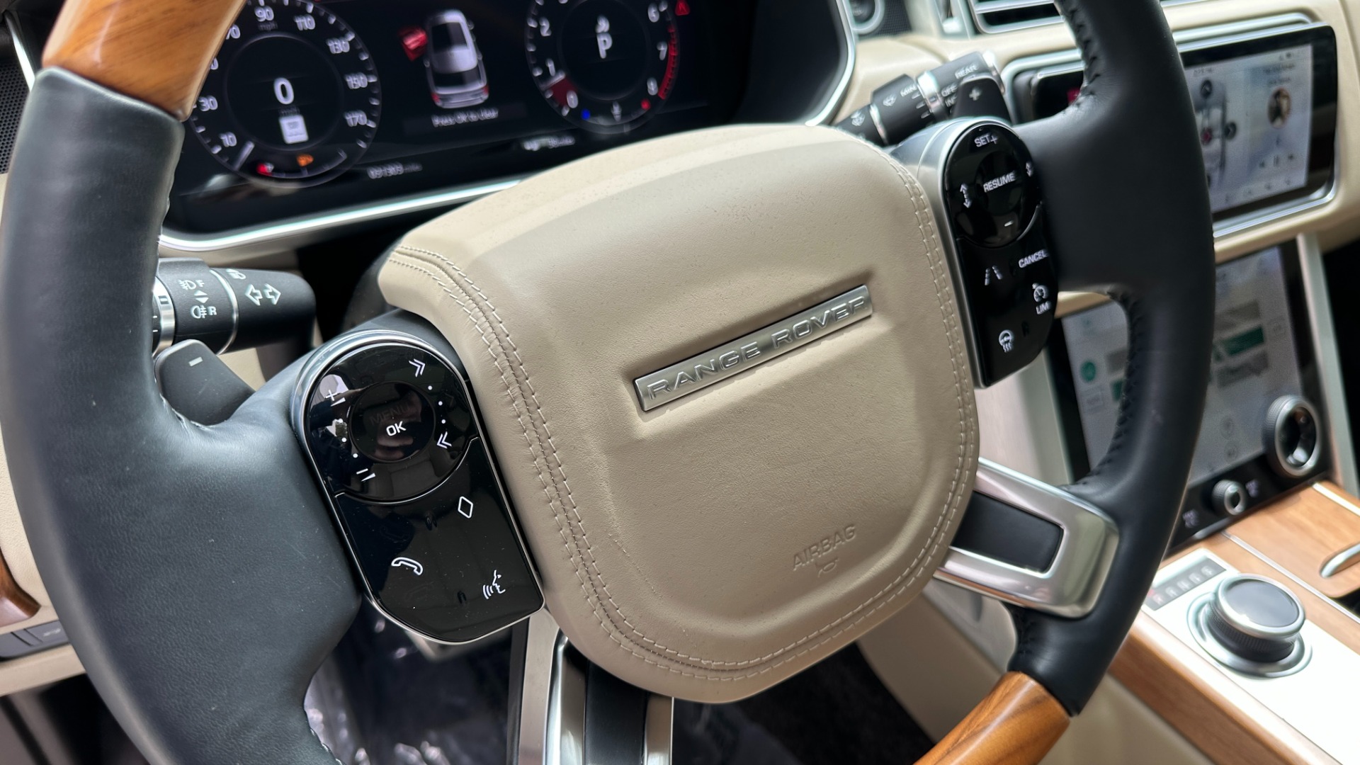 Used 2021 Land Rover Range Rover P525 Westminster for sale $87,500 at Formula Imports in Charlotte NC 28227 17