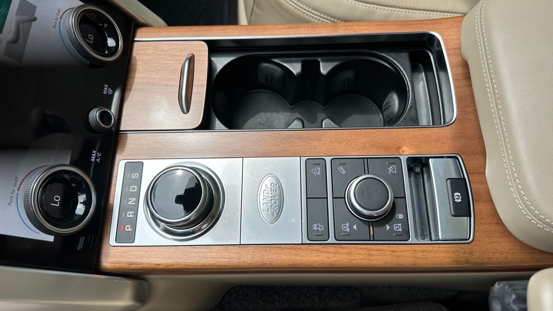 Used 2021 Land Rover Range Rover P525 Westminster for sale $87,500 at Formula Imports in Charlotte NC 28227 21