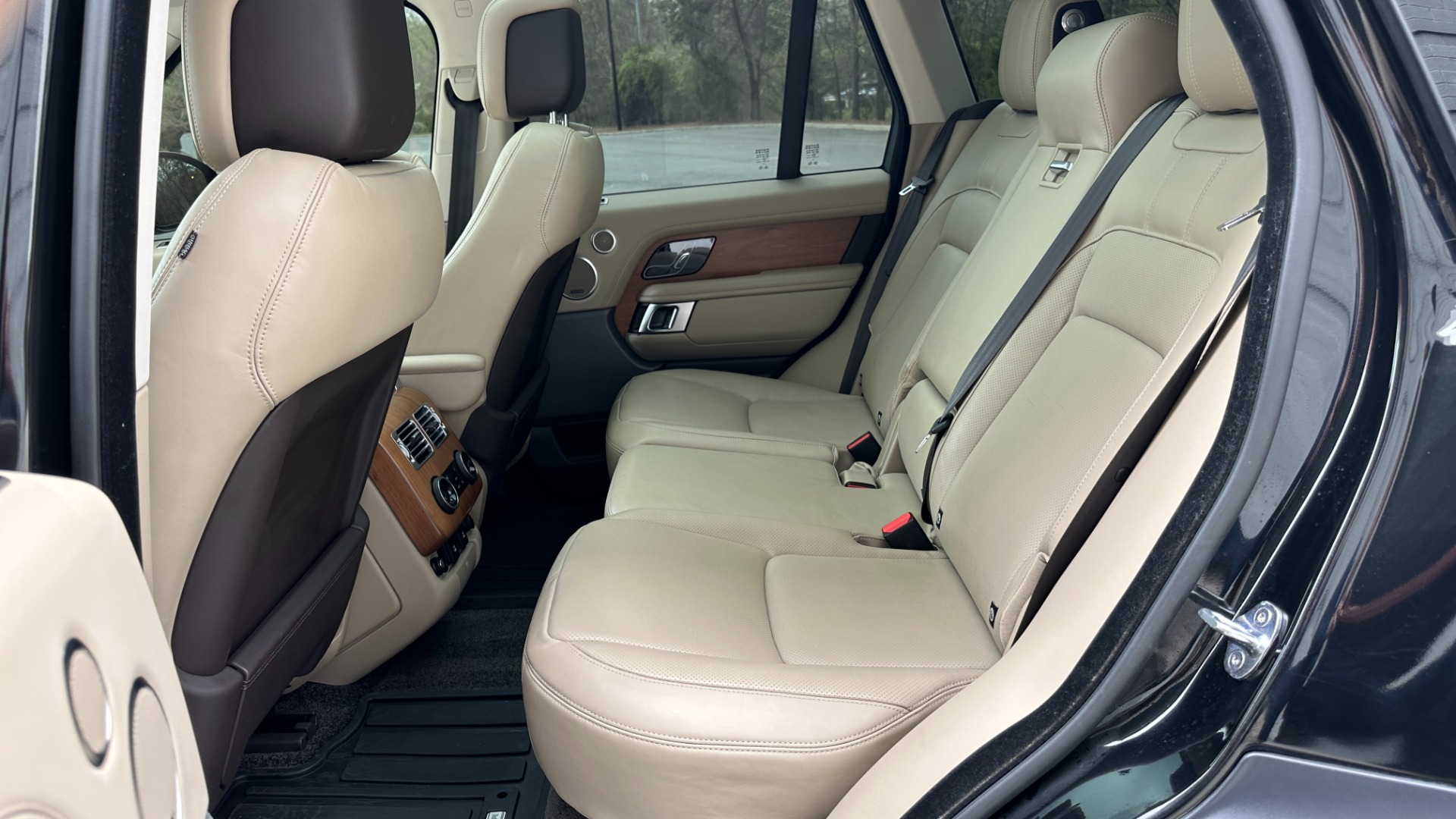 Used 2021 Land Rover Range Rover P525 Westminster for sale $87,500 at Formula Imports in Charlotte NC 28227 26
