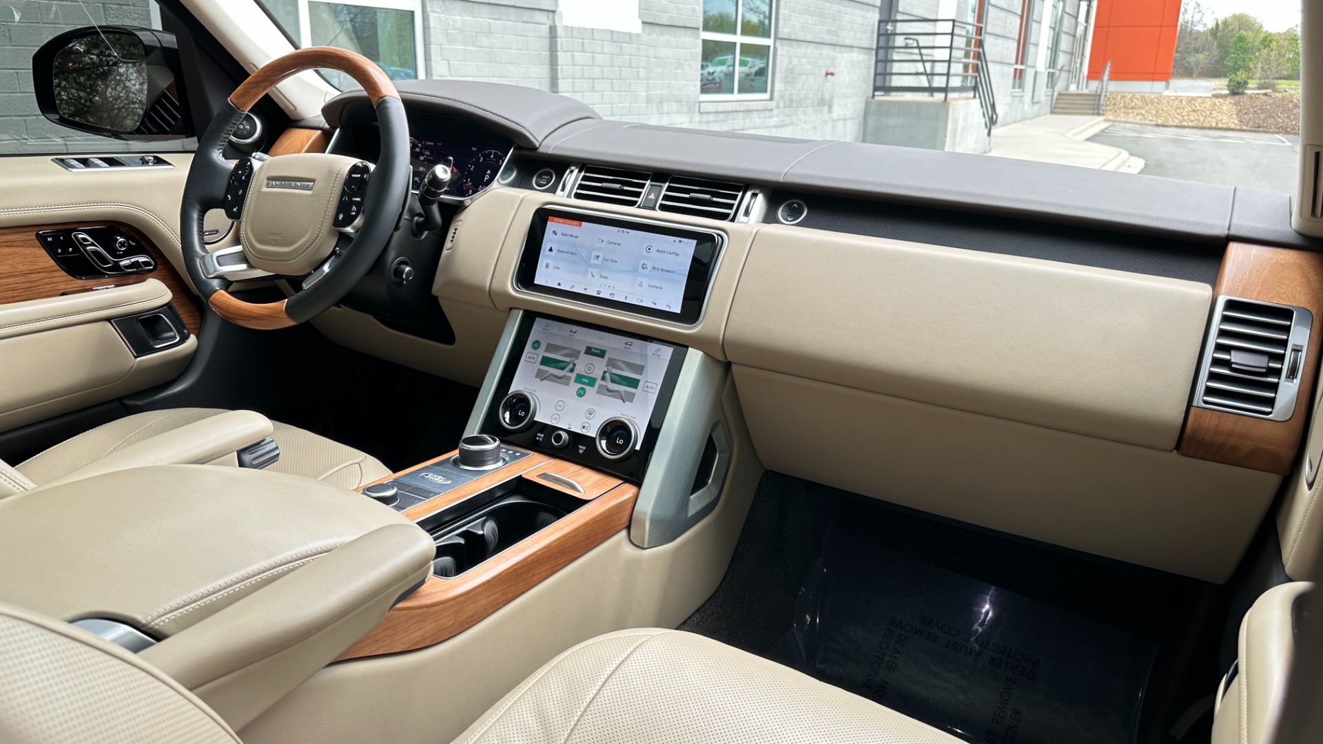 Used 2021 Land Rover Range Rover P525 Westminster for sale $87,500 at Formula Imports in Charlotte NC 28227 35