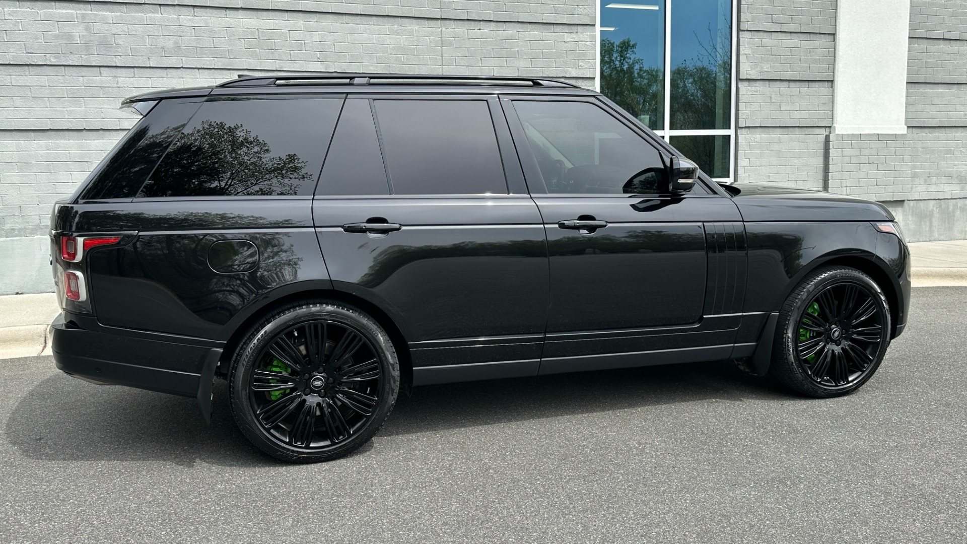 Used 2021 Land Rover Range Rover P525 Westminster for sale Sold at Formula Imports in Charlotte NC 28227 6