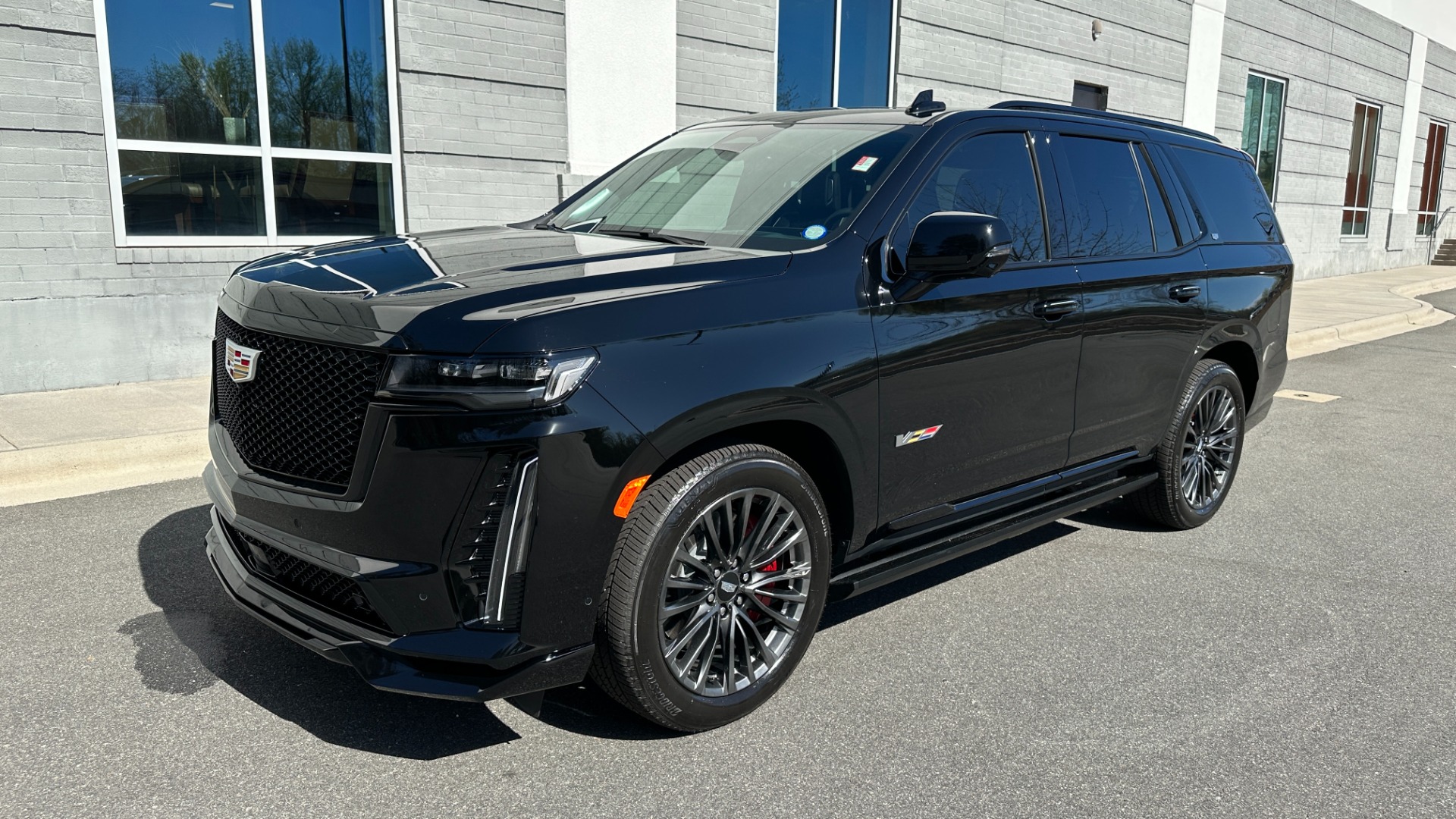 Used 2023 Cadillac Escalade VSERIES / SUPERCHARGED / NIGHT VISION / SUPER CRUISE / 4WD For Sale