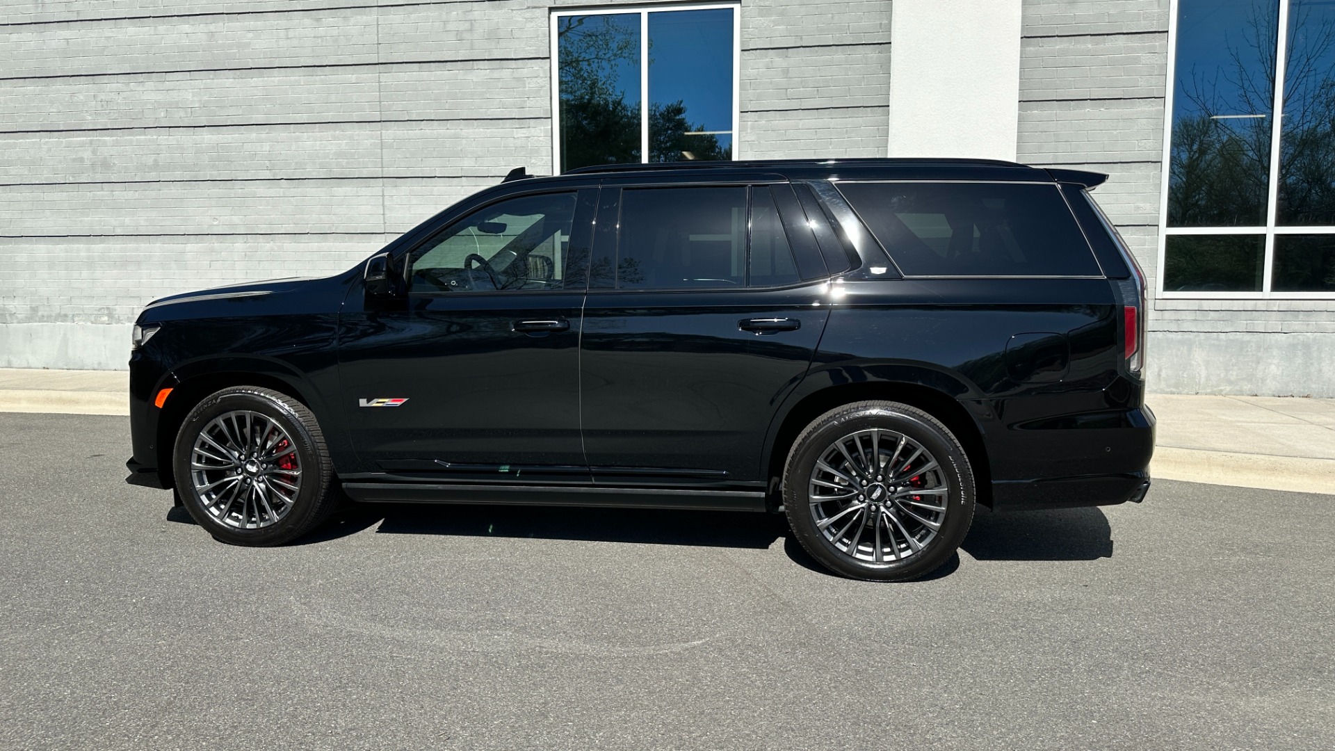 Used 2023 Cadillac Escalade VSERIES / SUPERCHARGED / NIGHT VISION