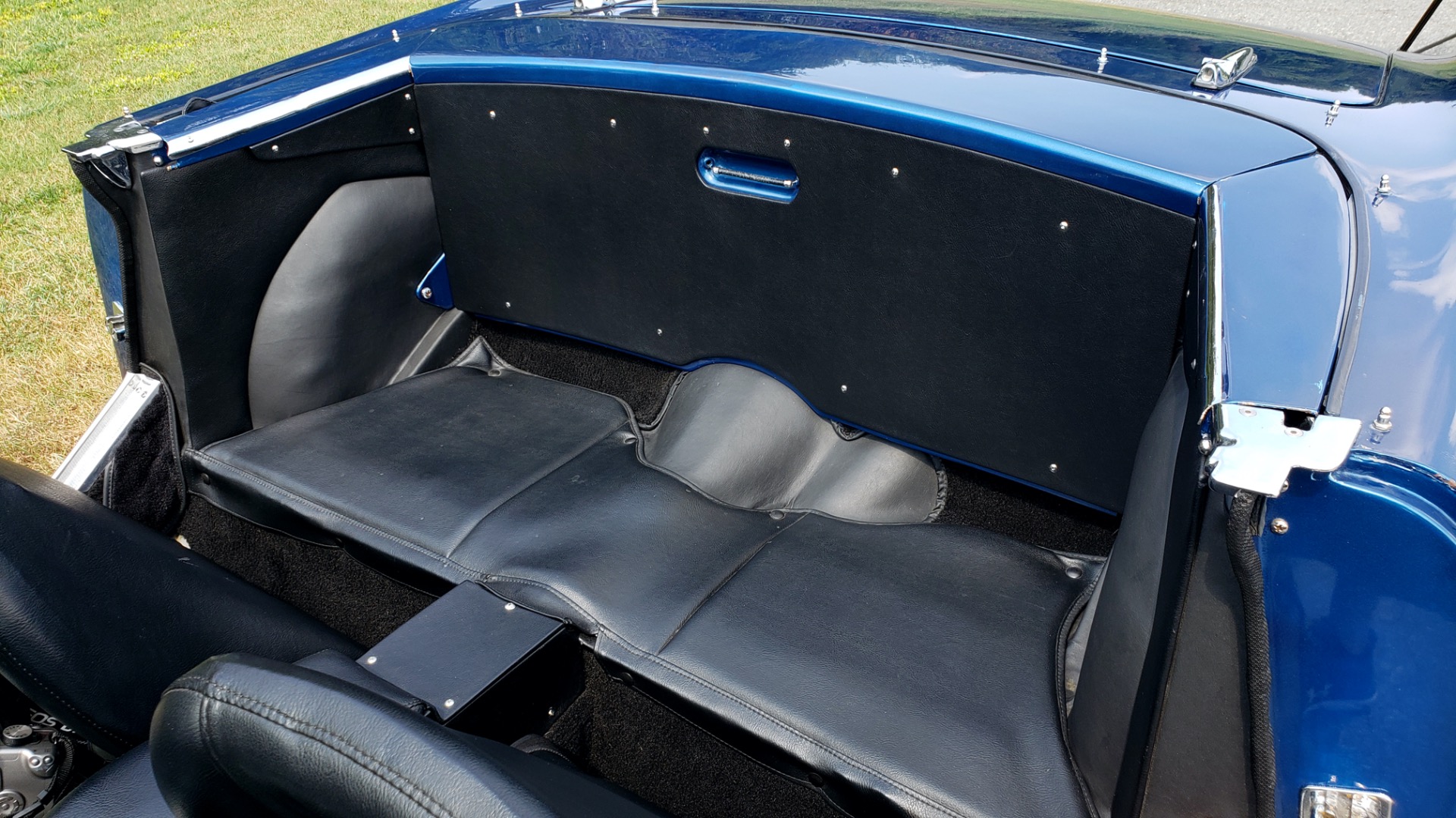Used 1964 Sunbeam Tiger Convertible / 260ci V8 / 4-Speed Manual / Rear-Wheel Drive for sale Sold at Formula Imports in Charlotte NC 28227 50