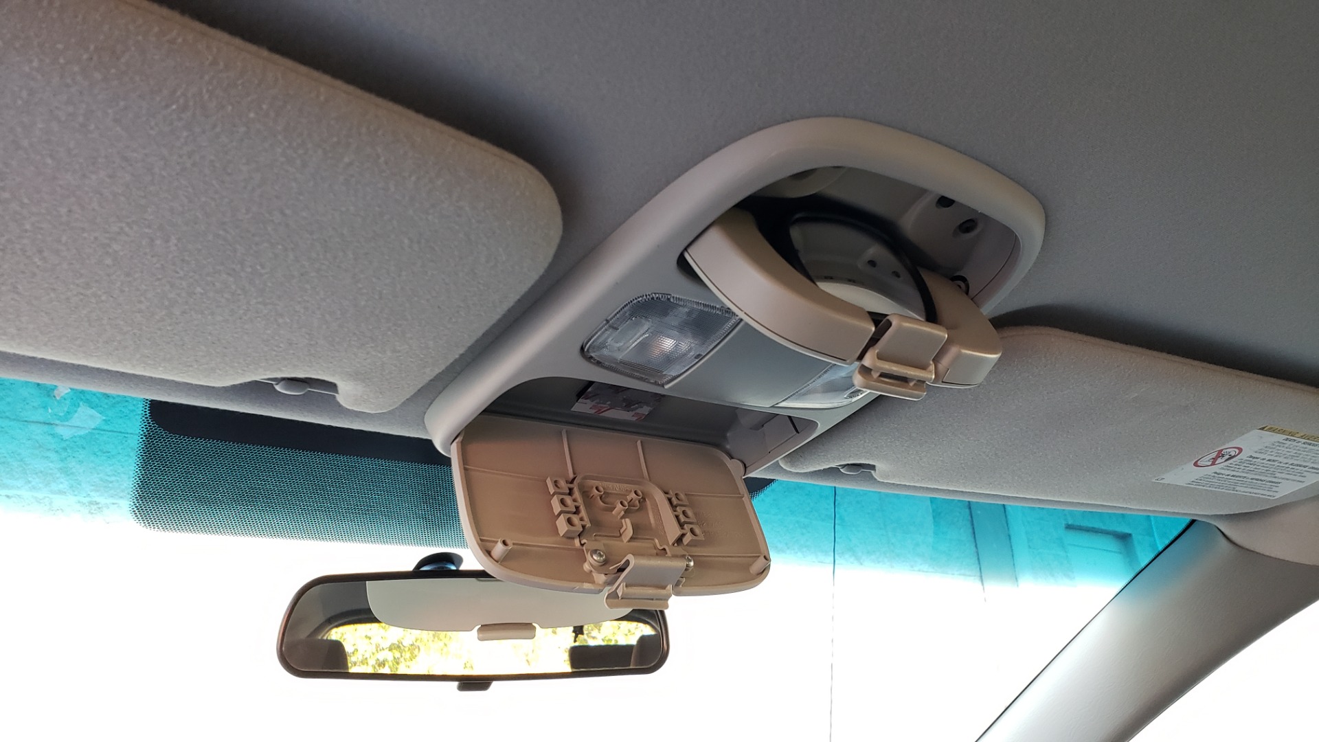 Used 2004 Toyota SIENNA LE 7-PASSENGER / ROOF RACK / PWR WNDWS for sale Sold at Formula Imports in Charlotte NC 28227 38