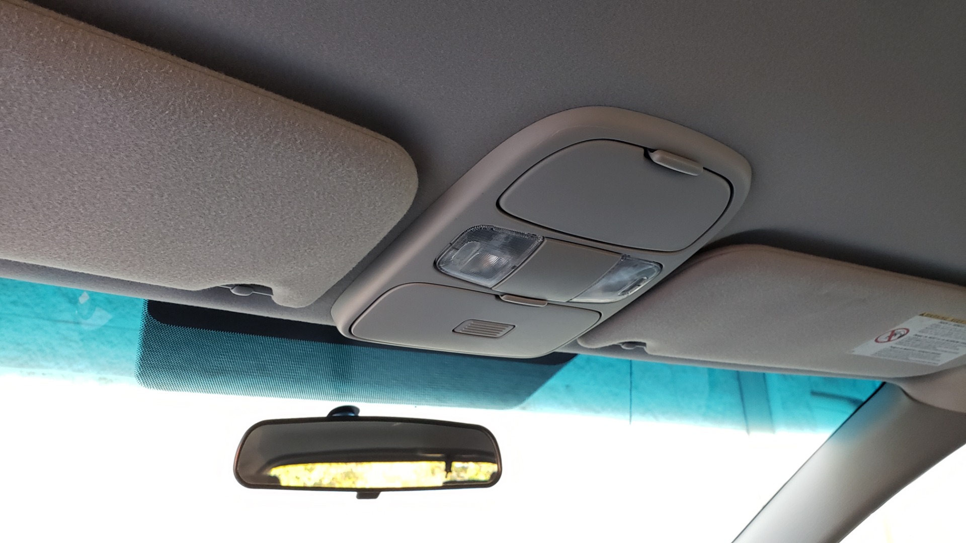 Used 2004 Toyota SIENNA LE 7-PASSENGER / ROOF RACK / PWR WNDWS for sale Sold at Formula Imports in Charlotte NC 28227 39