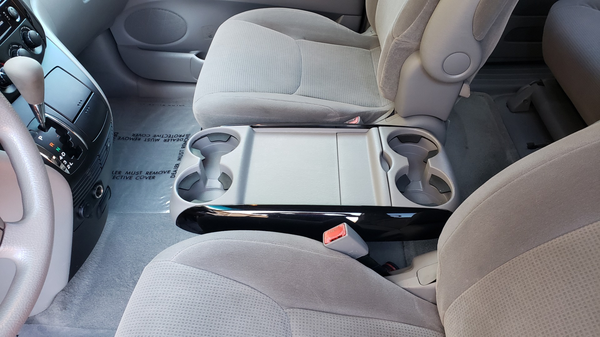 Used 2004 Toyota SIENNA LE 7-PASSENGER / ROOF RACK / PWR WNDWS for sale Sold at Formula Imports in Charlotte NC 28227 40