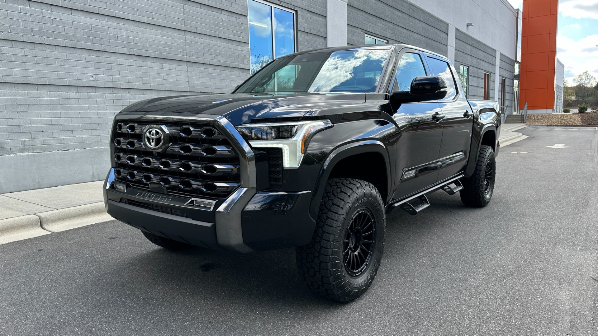Used 2023 Toyota Tundra 4WD PLATINUM / TRD 3IN LIFT KIT / METHOD WHEELS / LOADED for sale $76,995 at Formula Imports in Charlotte NC 28227 2