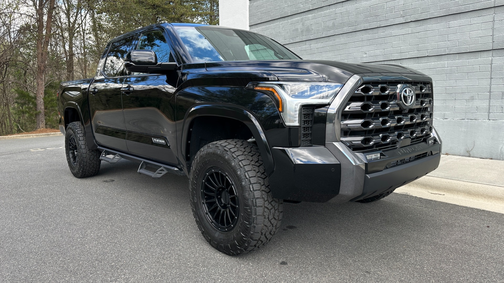 Used 2023 Toyota Tundra 4WD PLATINUM / TRD 3IN LIFT KIT / METHOD WHEELS / LOADED for sale Sold at Formula Imports in Charlotte NC 28227 5