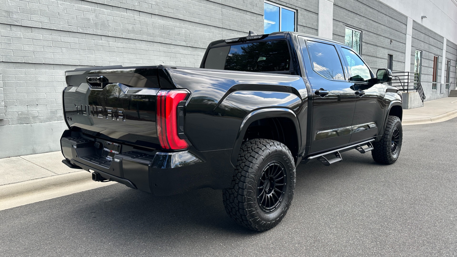 Used 2023 Toyota Tundra 4WD PLATINUM / TRD 3IN LIFT KIT / METHOD WHEELS / LOADED for sale Sold at Formula Imports in Charlotte NC 28227 7