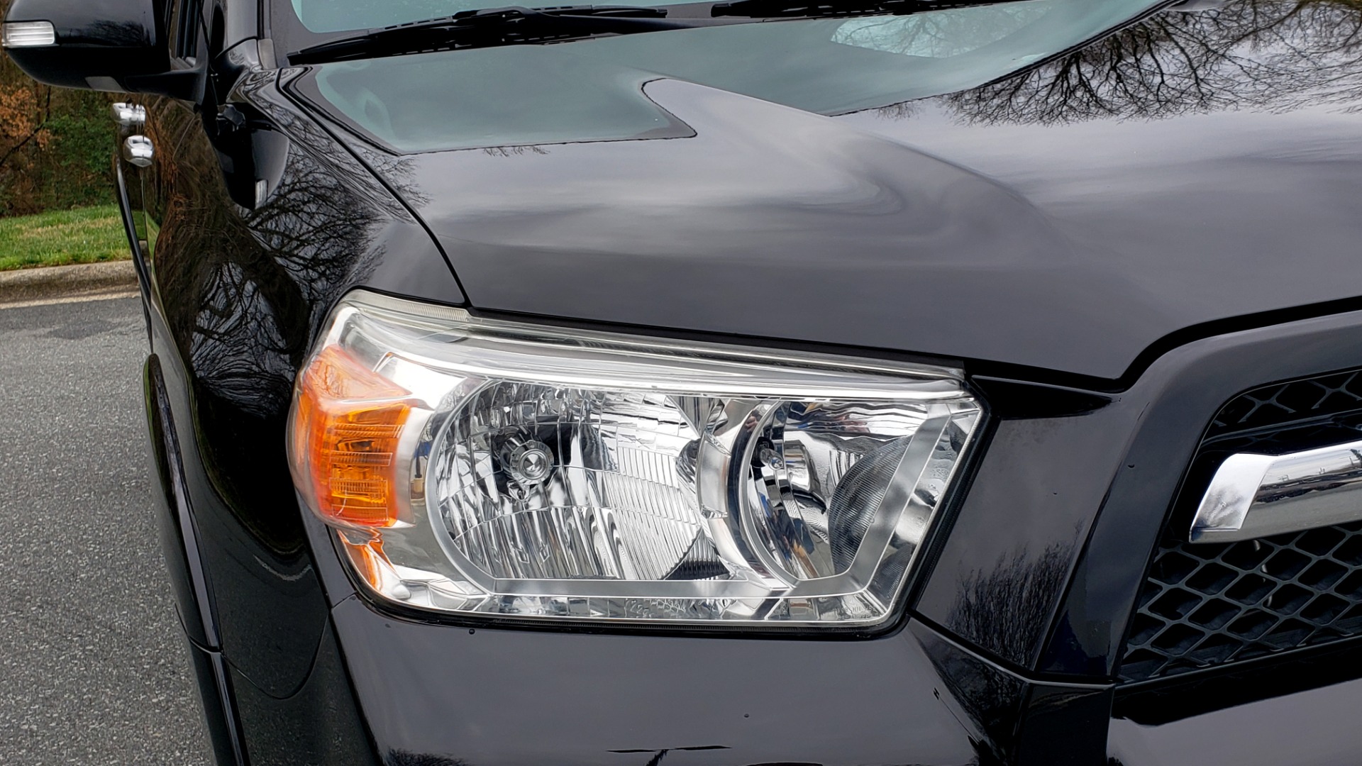 Used 2011 Toyota 4RUNNER SR5 2WD / 5-SPD AUTO / 4.0L V6 / SAT RADIO / PWR STS for sale Sold at Formula Imports in Charlotte NC 28227 19