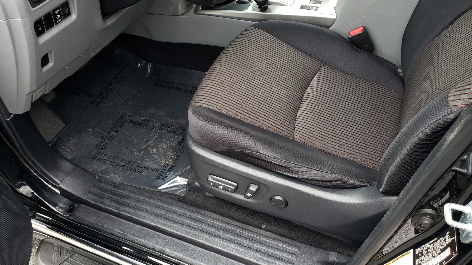 Used 2011 Toyota 4RUNNER SR5 2WD / 5-SPD AUTO / 4.0L V6 / SAT RADIO / PWR STS for sale Sold at Formula Imports in Charlotte NC 28227 33
