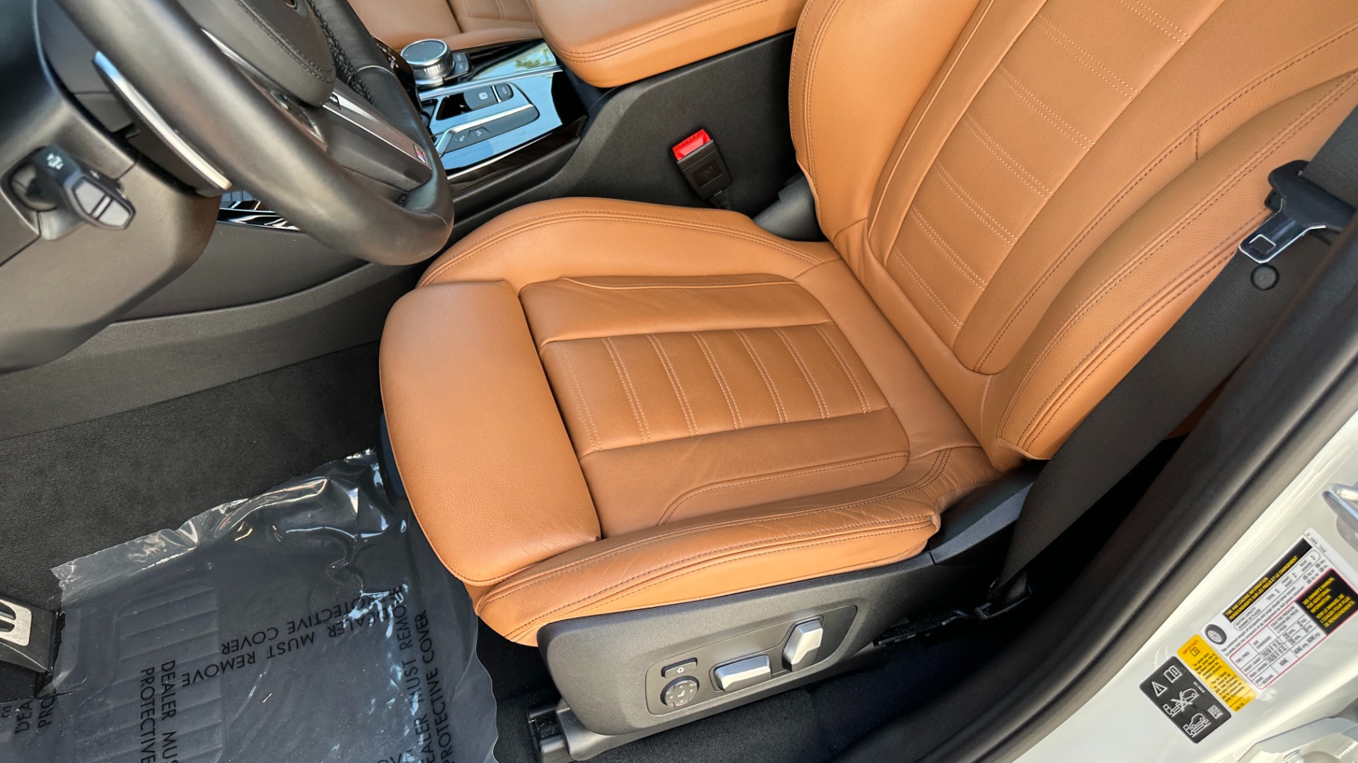 Used 2021 BMW X3 M40i / TRAILER HITCH / REAR VIEW CAMERA / STORAGE PKG / GALVANIC CONTROLS for sale $50,495 at Formula Imports in Charlotte NC 28227 13