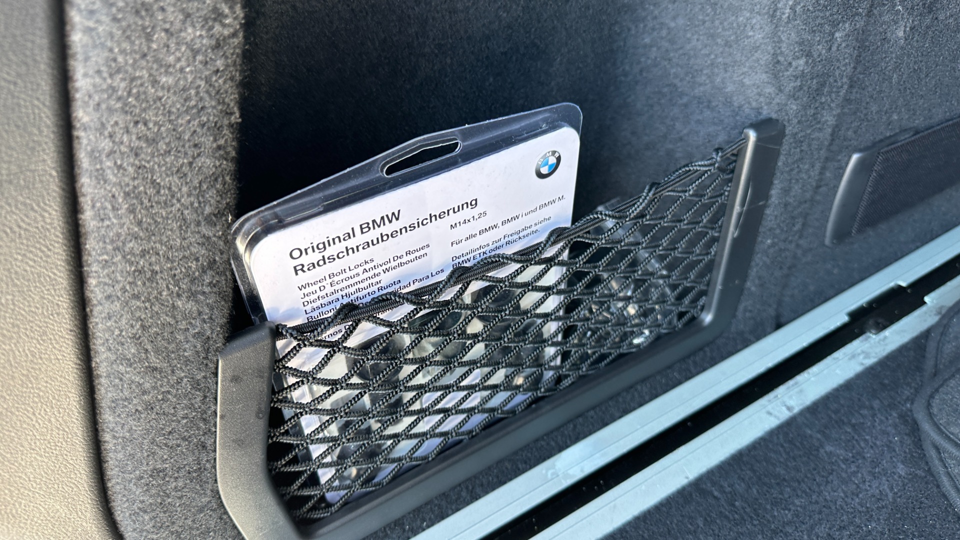 Used 2021 BMW X3 M40i / TRAILER HITCH / REAR VIEW CAMERA / STORAGE PKG / GALVANIC CONTROLS for sale $50,495 at Formula Imports in Charlotte NC 28227 45