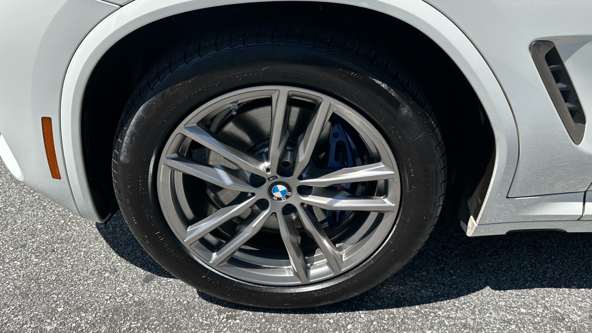 Used 2021 BMW X3 M40i / TRAILER HITCH / REAR VIEW CAMERA / STORAGE PKG / GALVANIC CONTROLS for sale $50,495 at Formula Imports in Charlotte NC 28227 50