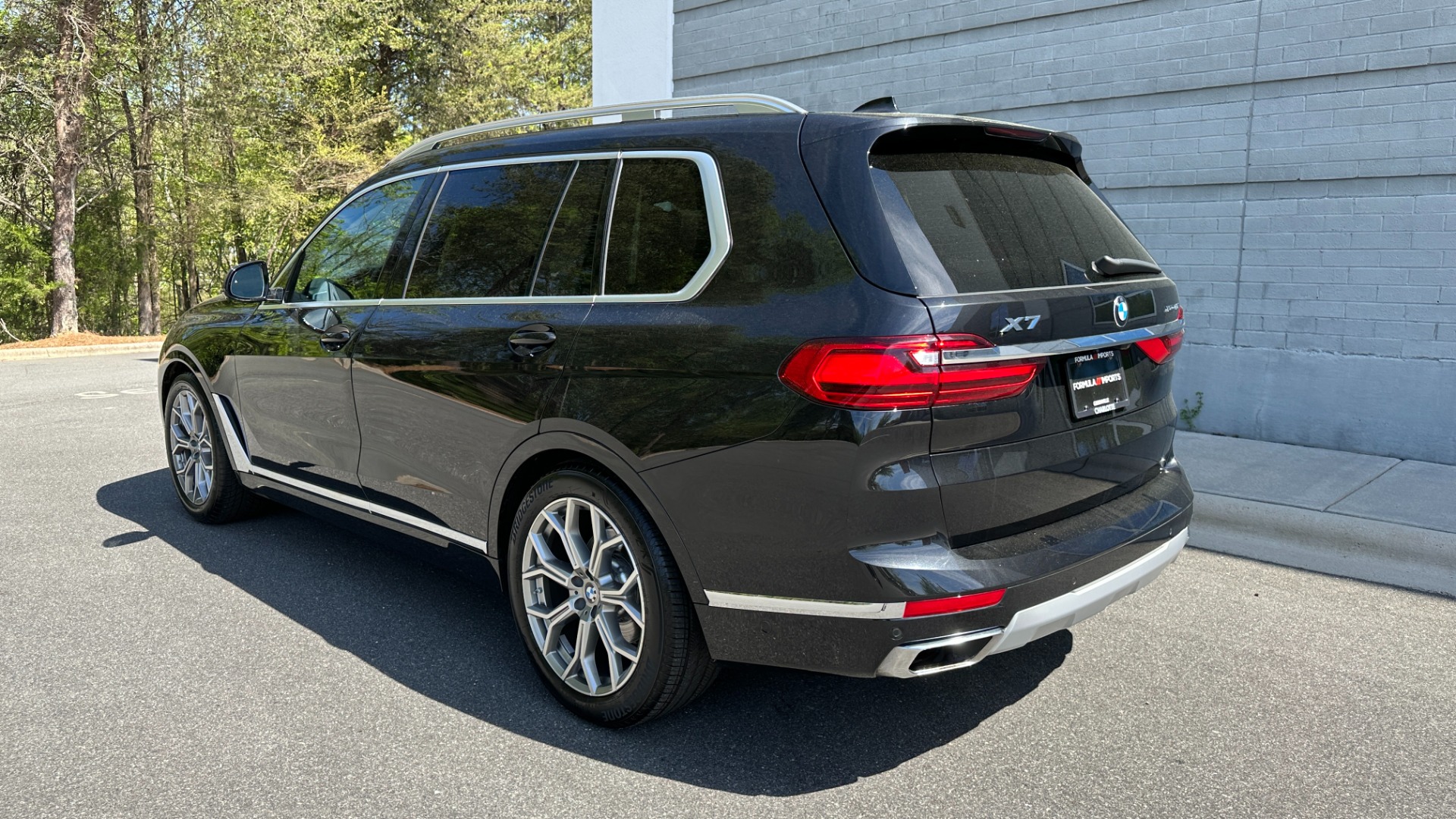 Used 2021 BMW X7 xDrive40i / COLD WEATHER PKG / PARKING ASSIST / LUXURY ...