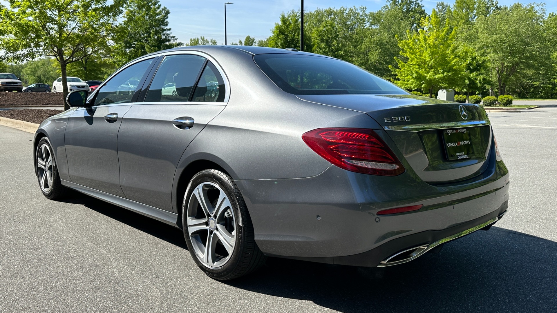 Used 2017 Mercedes-Benz E-Class E 300 Luxury for sale Sold at Formula Imports in Charlotte NC 28227 7