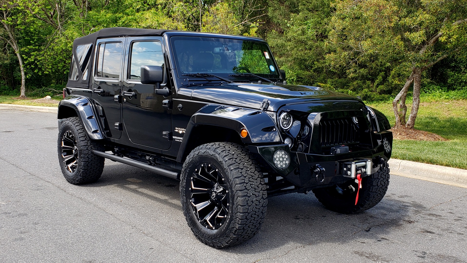 Used 2017 Jeep Wrangler Unlimited Sahara for sale Sold at Formula Imports in Charlotte NC 28227 14