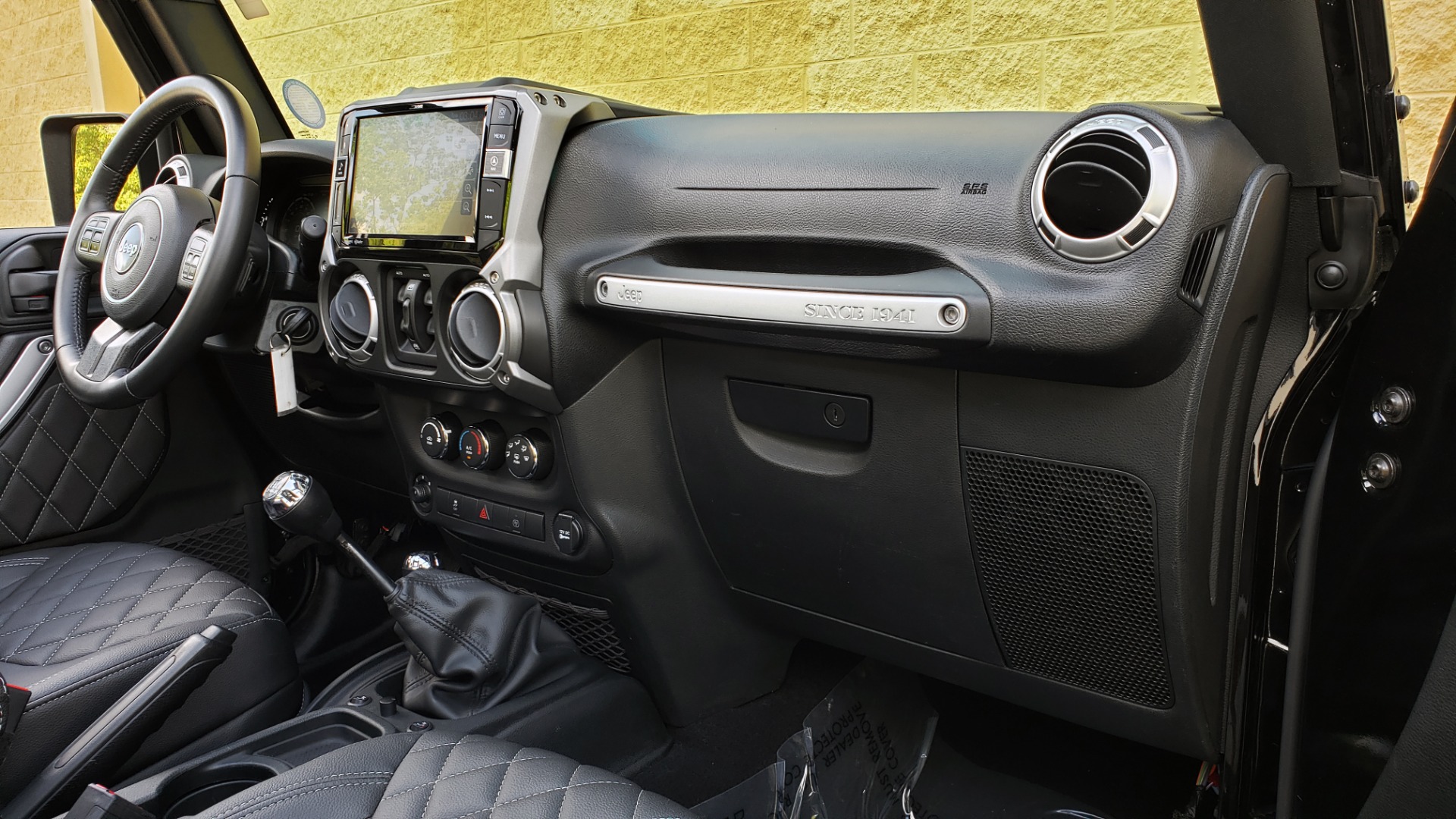 Used 2017 Jeep Wrangler Unlimited Sahara for sale Sold at Formula Imports in Charlotte NC 28227 74