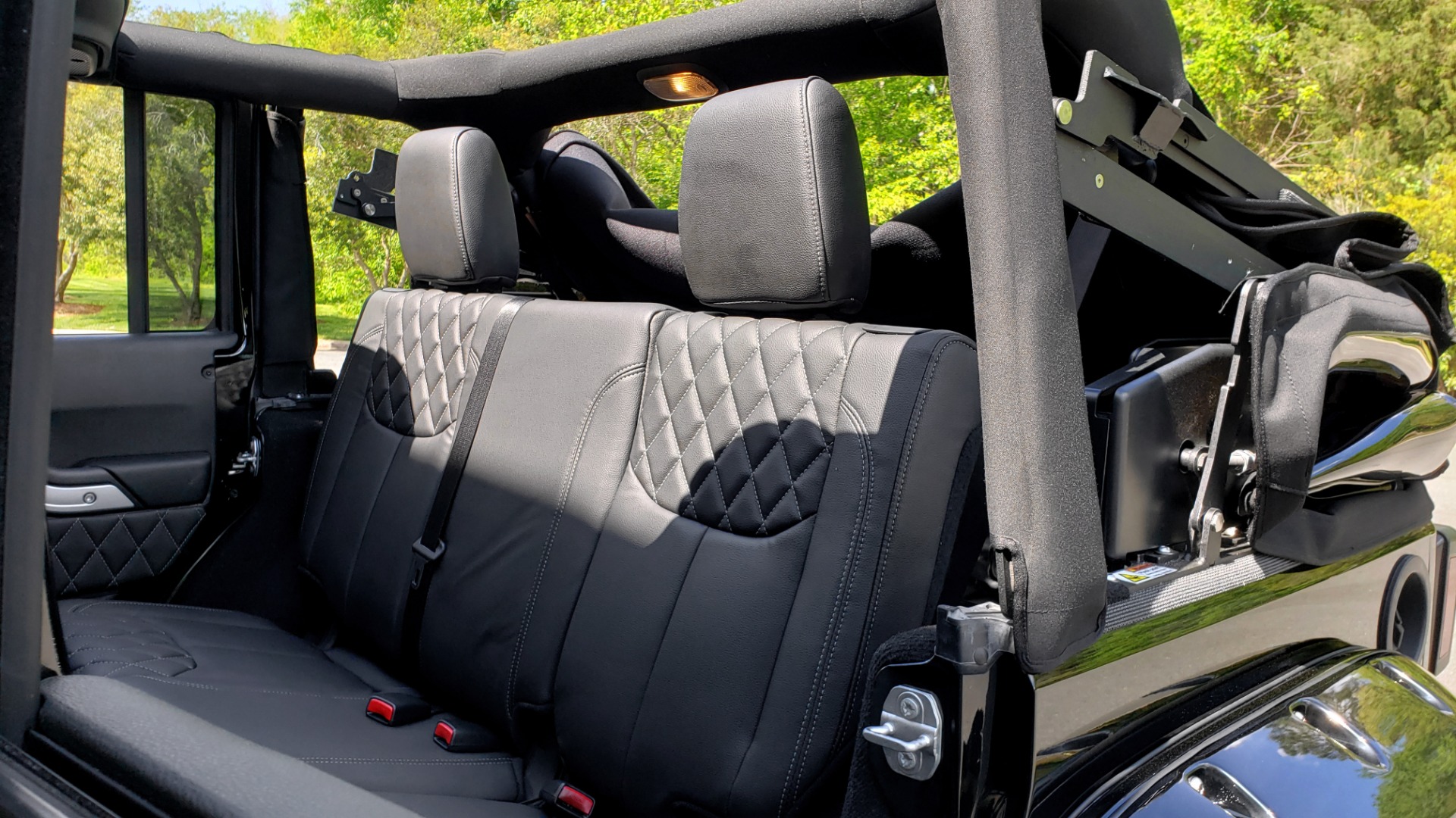 Used 2017 Jeep Wrangler Unlimited Sahara for sale Sold at Formula Imports in Charlotte NC 28227 80
