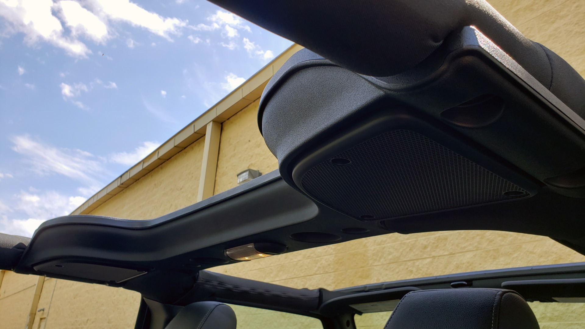 Used 2017 Jeep Wrangler Unlimited Sahara for sale Sold at Formula Imports in Charlotte NC 28227 85