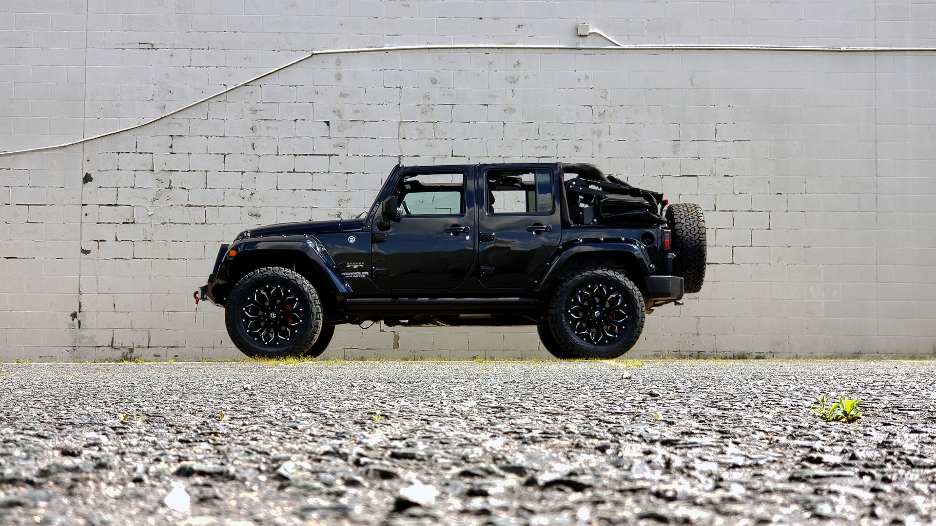 Used 2017 Jeep Wrangler Unlimited Sahara for sale Sold at Formula Imports in Charlotte NC 28227 98