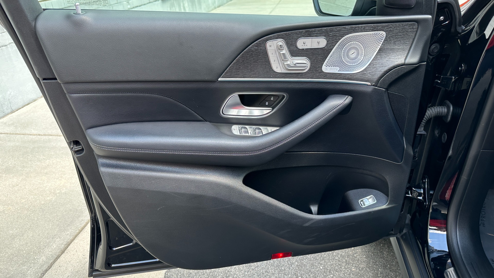 Used 2020 Mercedes-Benz GLE GLE 350 / 20IN WHEELS / NAV / BURMESTER / PREMIUM / PARKING ASSIST for sale $52,995 at Formula Imports in Charlotte NC 28227 10