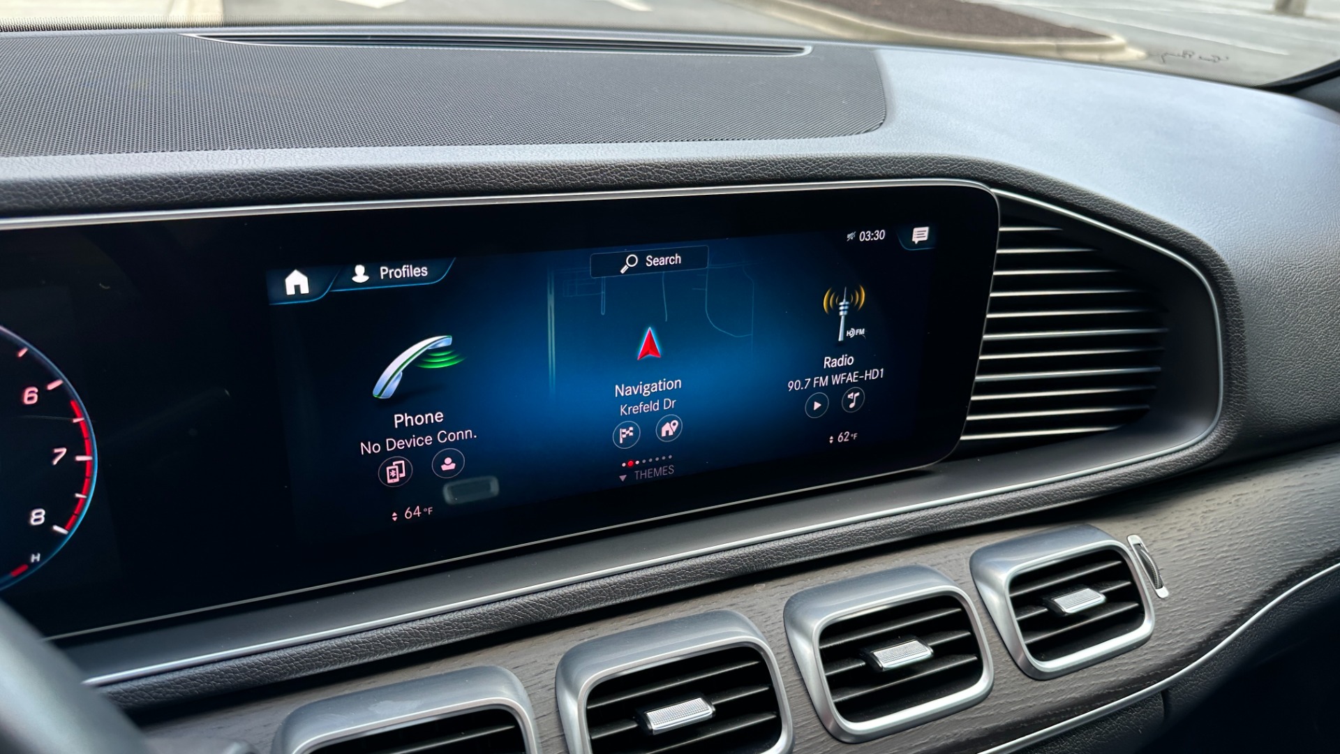 Used 2020 Mercedes-Benz GLE GLE 350 / 20IN WHEELS / NAV / BURMESTER / PREMIUM / PARKING ASSIST for sale $52,995 at Formula Imports in Charlotte NC 28227 19