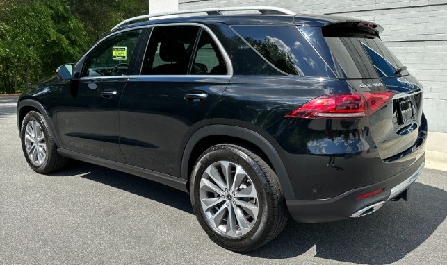 Used 2020 Mercedes-Benz GLE GLE 350 / 20IN WHEELS / NAV / BURMESTER / PREMIUM / PARKING ASSIST for sale $52,995 at Formula Imports in Charlotte NC 28227 4