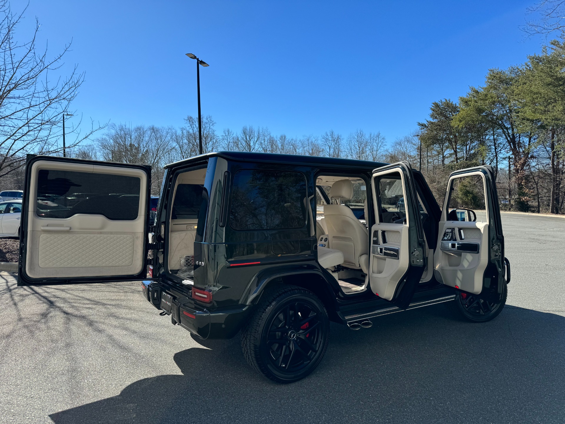 Used 2023 Mercedes-Benz G63 AMG DESIGNO INTERIOR / NIGHT PACKAGE / RARE BEIGE INTERIOR for sale Sold at Formula Imports in Charlotte NC 28227 12