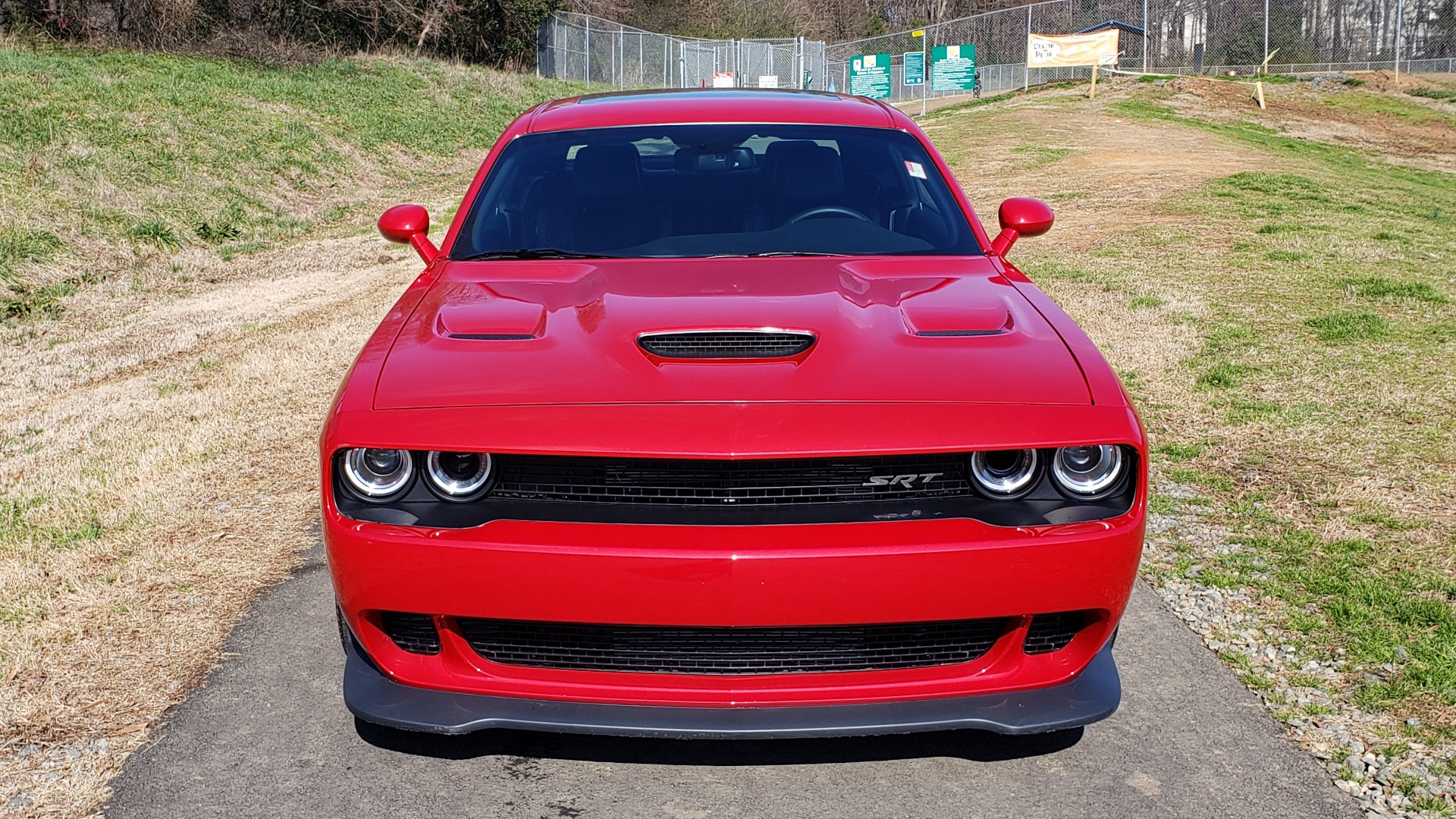 Used 2016 Dodge CHALLENGER SRT HELLCAT / NAV / SUNROOF / AUTO / REARVIEW for sale Sold at Formula Imports in Charlotte NC 28227 10