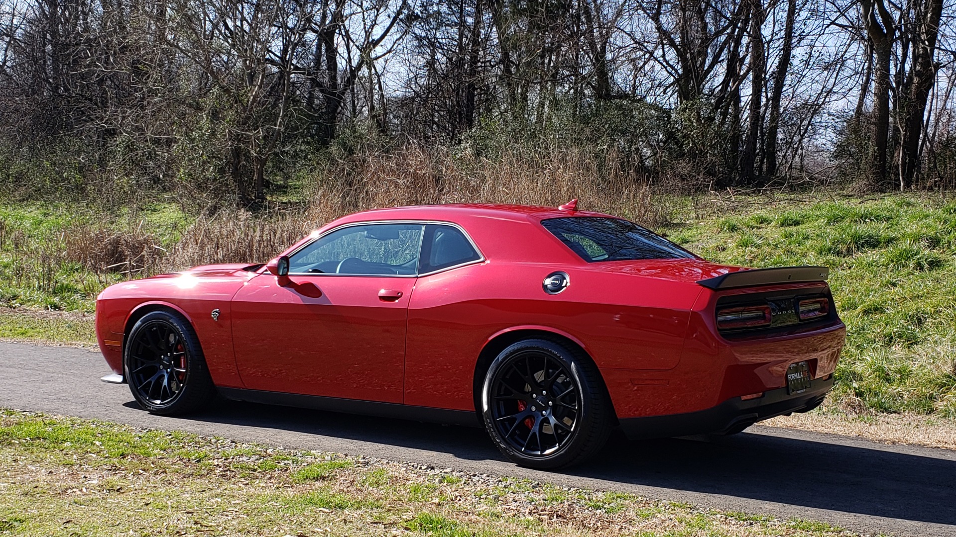 Used 2016 Dodge CHALLENGER SRT HELLCAT / NAV / SUNROOF / AUTO / REARVIEW for sale Sold at Formula Imports in Charlotte NC 28227 3