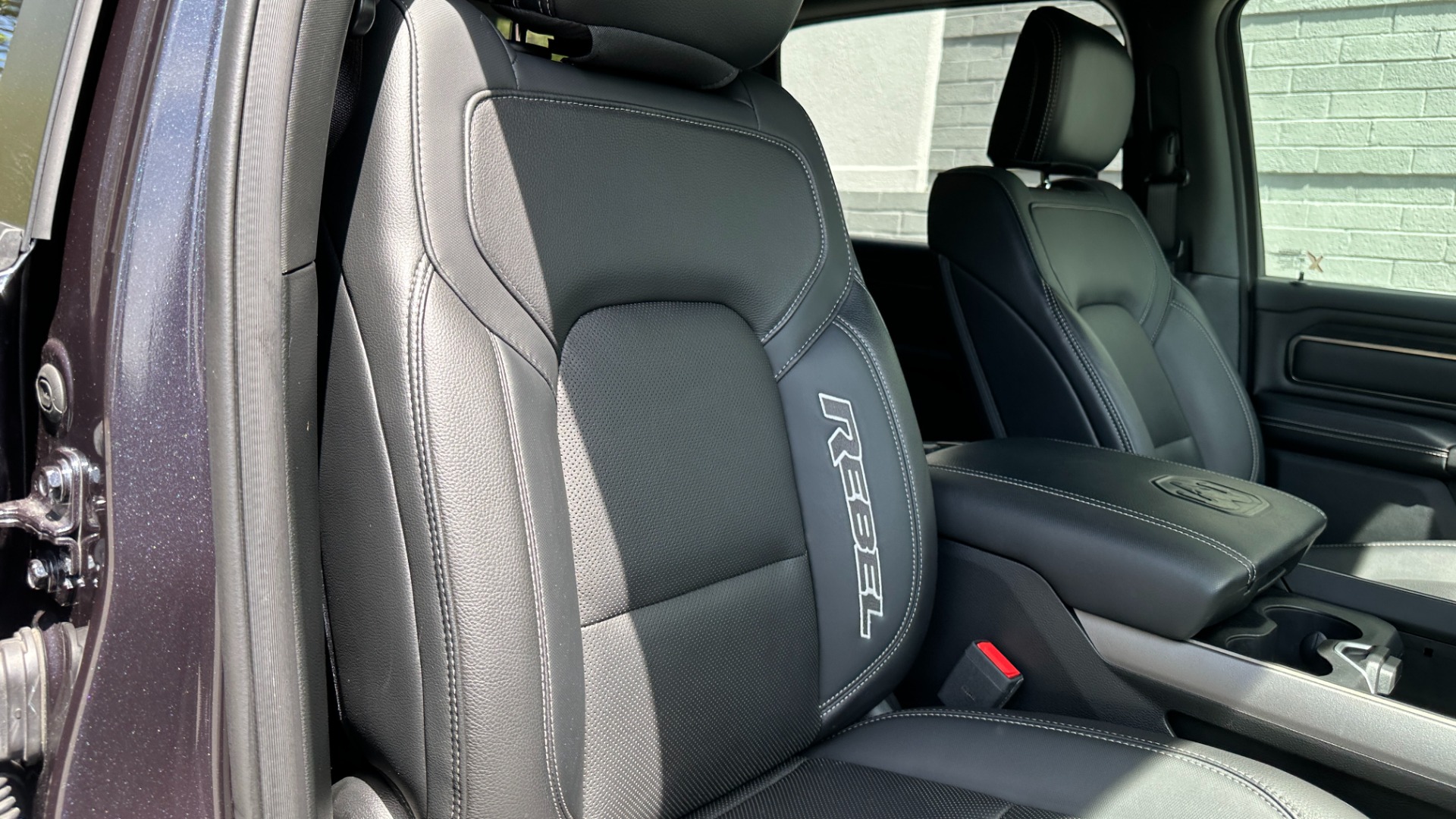 Used 2021 Ram 1500 REBEL / TECH PKG / COMFORT AND CONVENIENCE / REBEL 12 PKG / HEMI for sale $52,995 at Formula Imports in Charlotte NC 28227 39