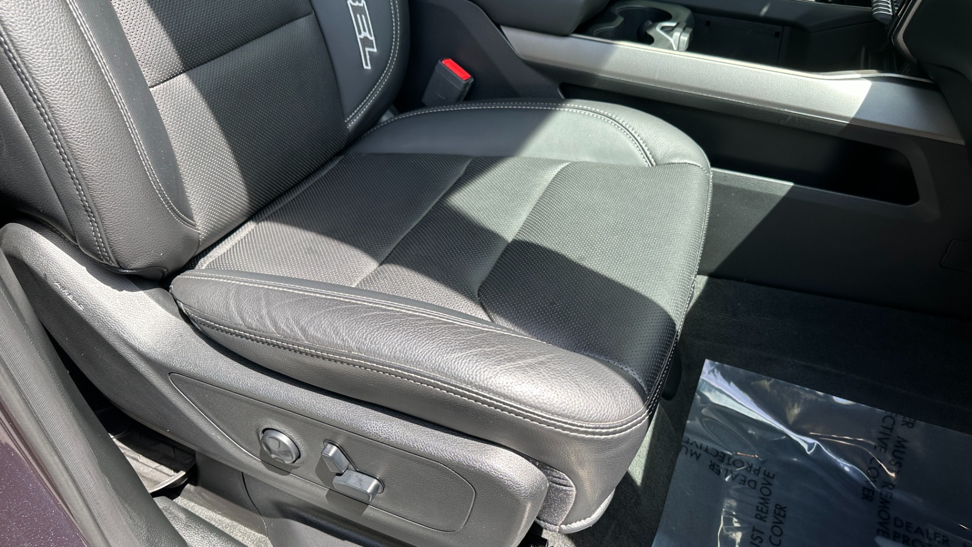 Used 2021 Ram 1500 REBEL / TECH PKG / COMFORT AND CONVENIENCE / REBEL 12 PKG / HEMI for sale $52,995 at Formula Imports in Charlotte NC 28227 40