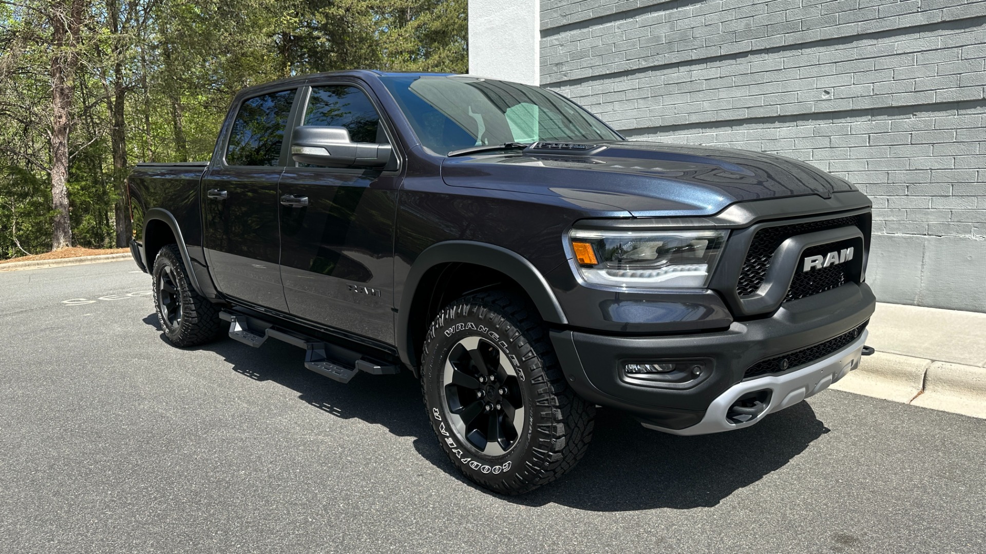 Used 2021 Ram 1500 REBEL / TECH PKG / COMFORT AND CONVENIENCE / REBEL 12 PKG / HEMI for sale $52,995 at Formula Imports in Charlotte NC 28227 5