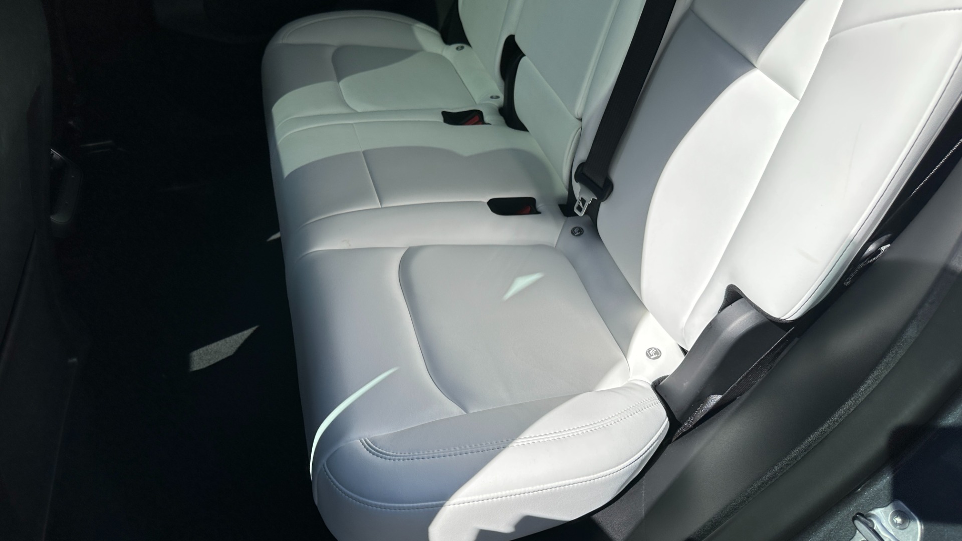 Used 2021 Tesla Model Y PERFORMANCE / PREMIUM INTERIOR / AUTOPILOT / AWD / TOW PKG for sale $50,500 at Formula Imports in Charlotte NC 28227 29