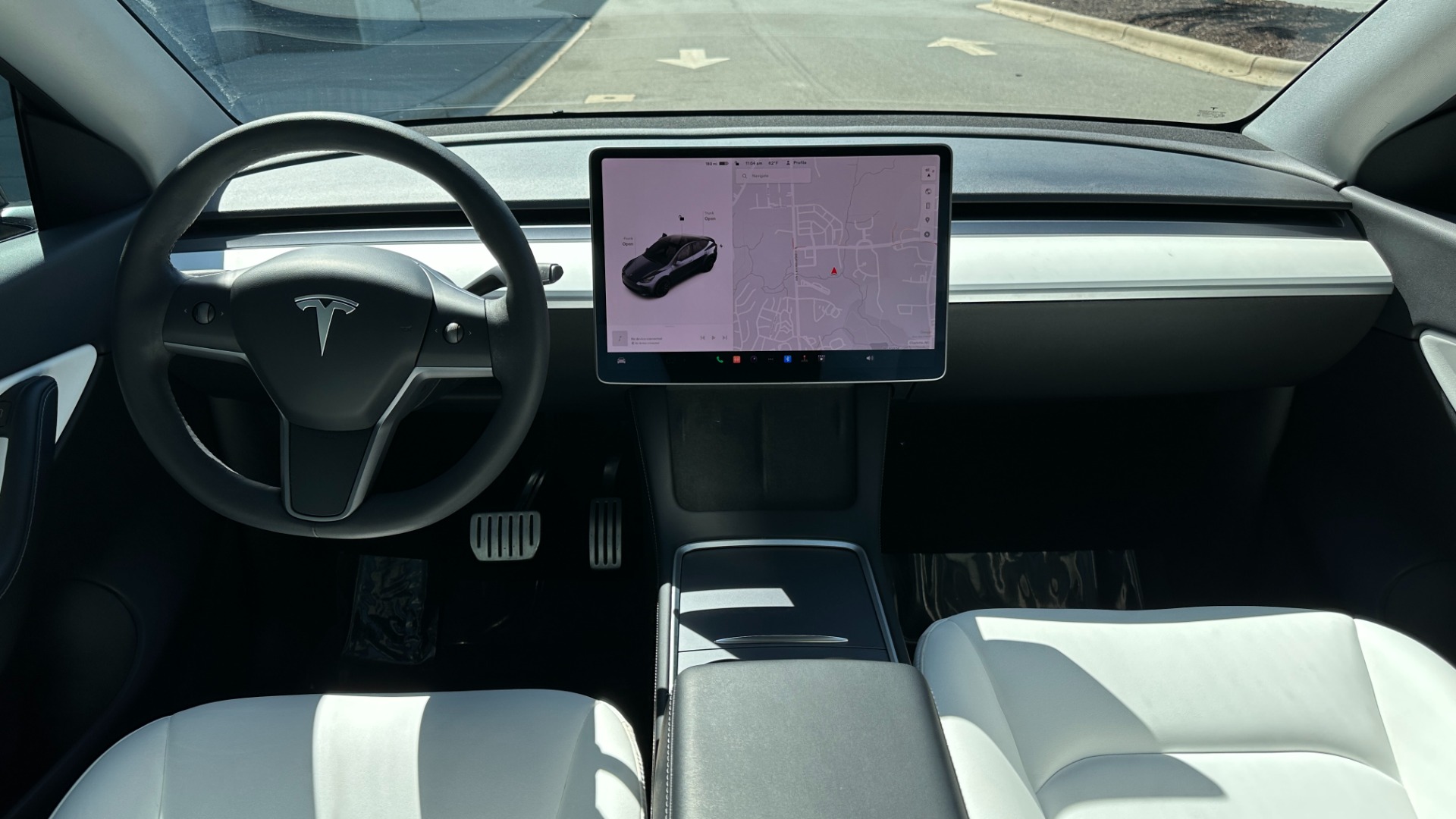 Used 2021 Tesla Model Y PERFORMANCE / PREMIUM INTERIOR / AUTOPILOT / AWD / TOW PKG for sale $50,500 at Formula Imports in Charlotte NC 28227 31