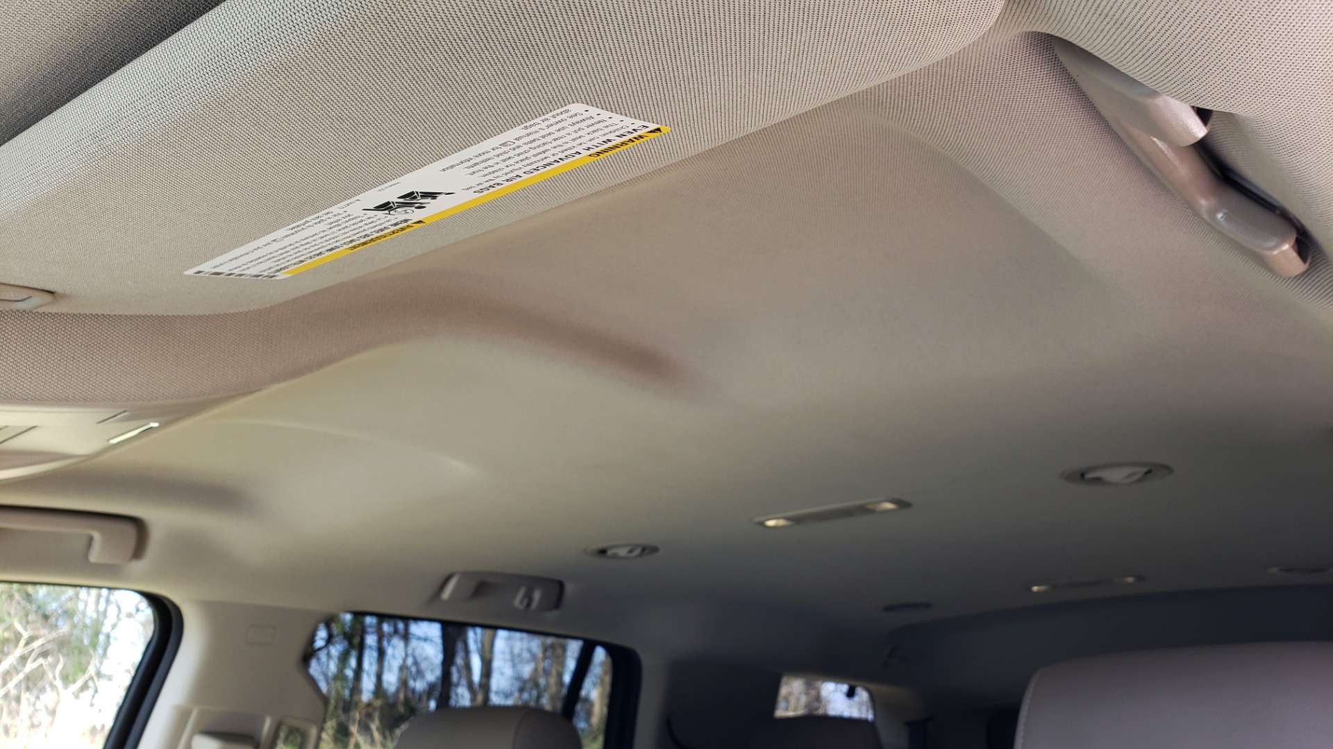 Used 2017 GMC YUKON SLT 4WD / NAV TOUCH SCREEN / BOSE / REARVIEW / 3-ROW for sale Sold at Formula Imports in Charlotte NC 28227 16