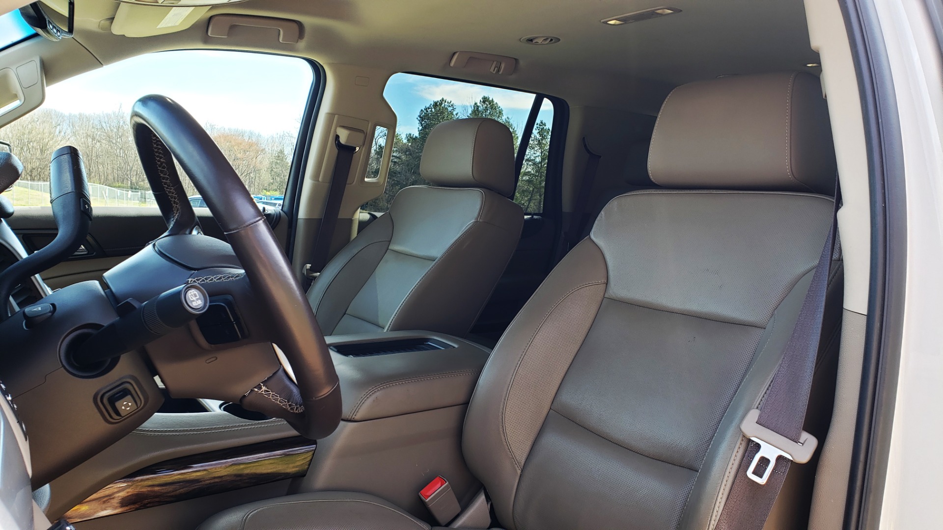 Used 2017 GMC YUKON SLT 4WD / NAV TOUCH SCREEN / BOSE / REARVIEW / 3-ROW for sale Sold at Formula Imports in Charlotte NC 28227 40