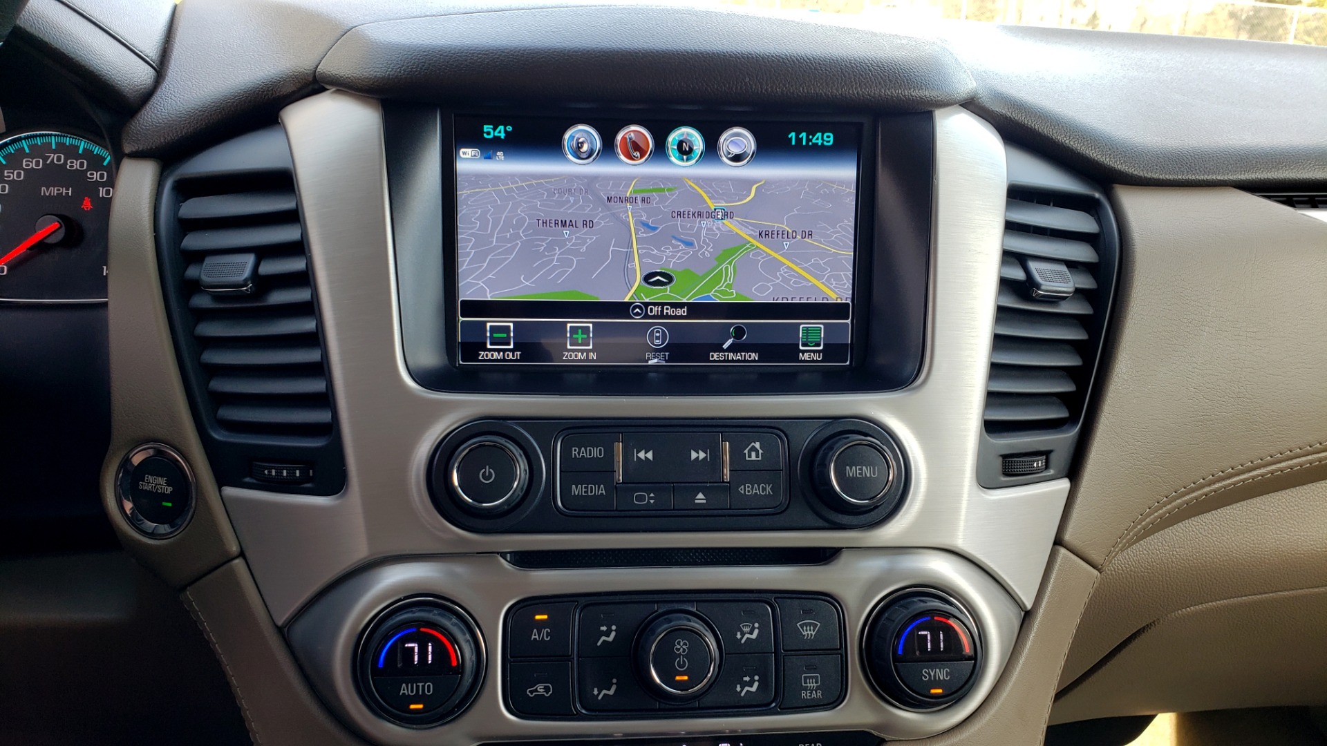 Used 2017 GMC YUKON SLT 4WD / NAV TOUCH SCREEN / BOSE / REARVIEW / 3-ROW for sale Sold at Formula Imports in Charlotte NC 28227 52