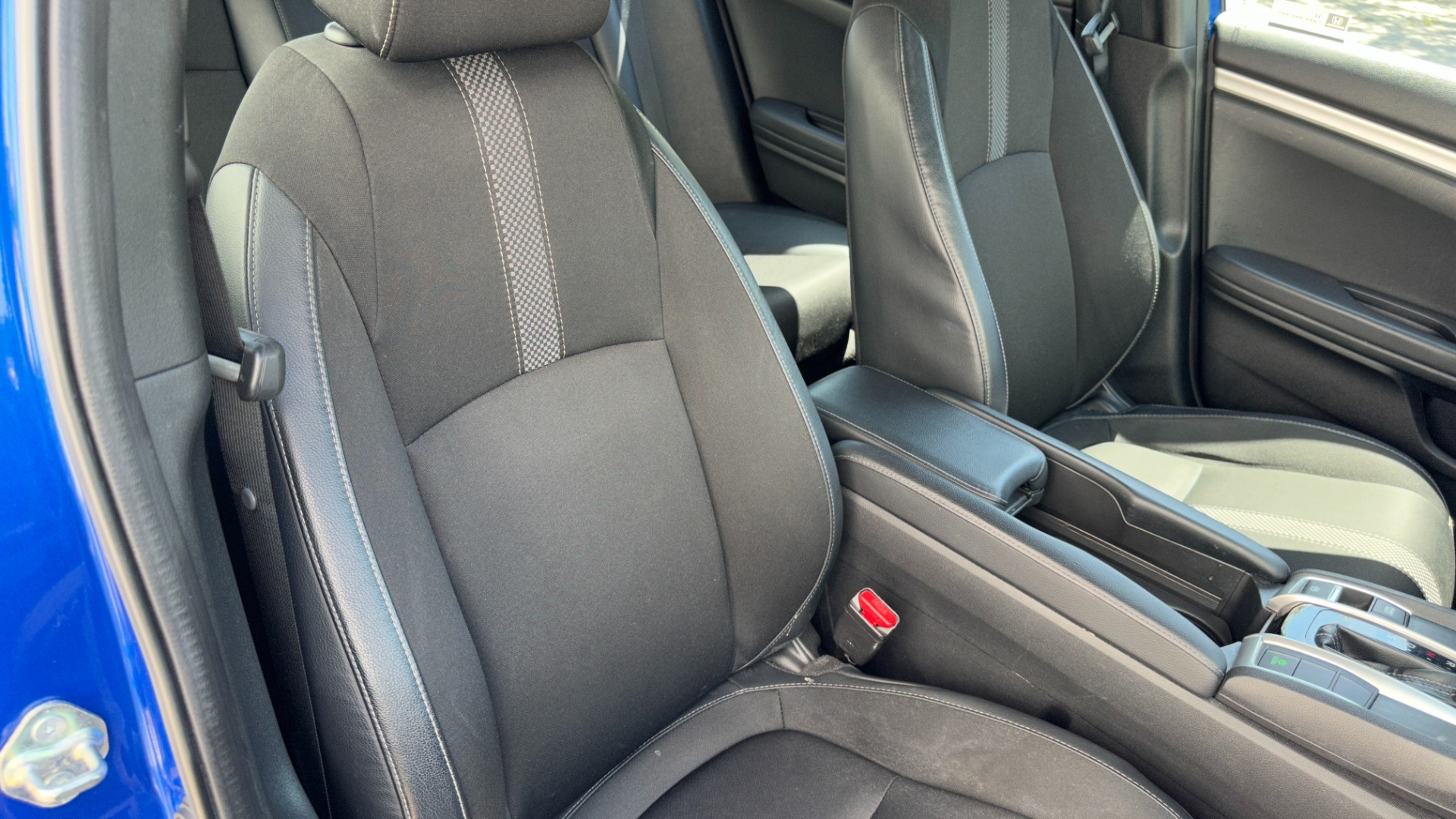 Used 2020 Honda Civic Sedan Sport for sale $25,495 at Formula Imports in Charlotte NC 28227 35