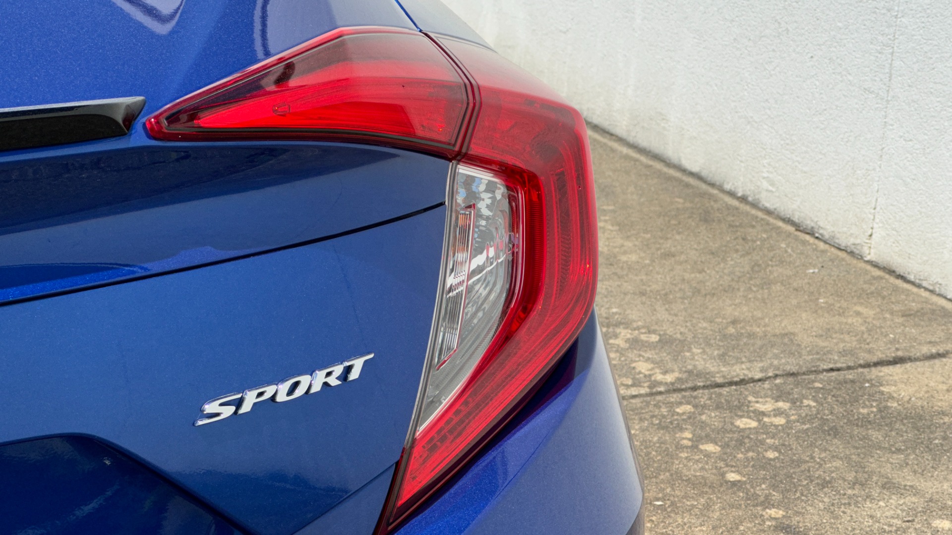 Used 2020 Honda Civic Sedan Sport for sale $25,495 at Formula Imports in Charlotte NC 28227 38