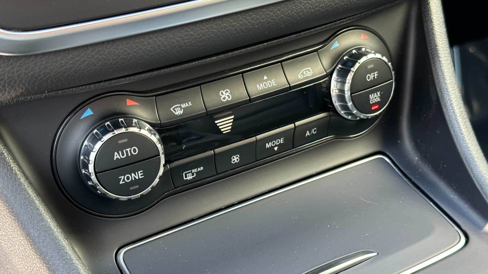 Used 2019 Mercedes-Benz GLA GLA 250 / 19IN WHEELS / PREMIUM / CONVENIENCE PKG for sale $32,495 at Formula Imports in Charlotte NC 28227 20
